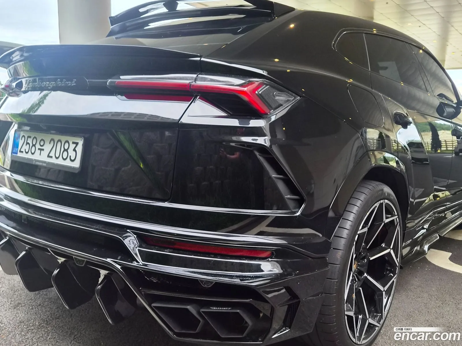Lamborghini Urus 2021 — 4