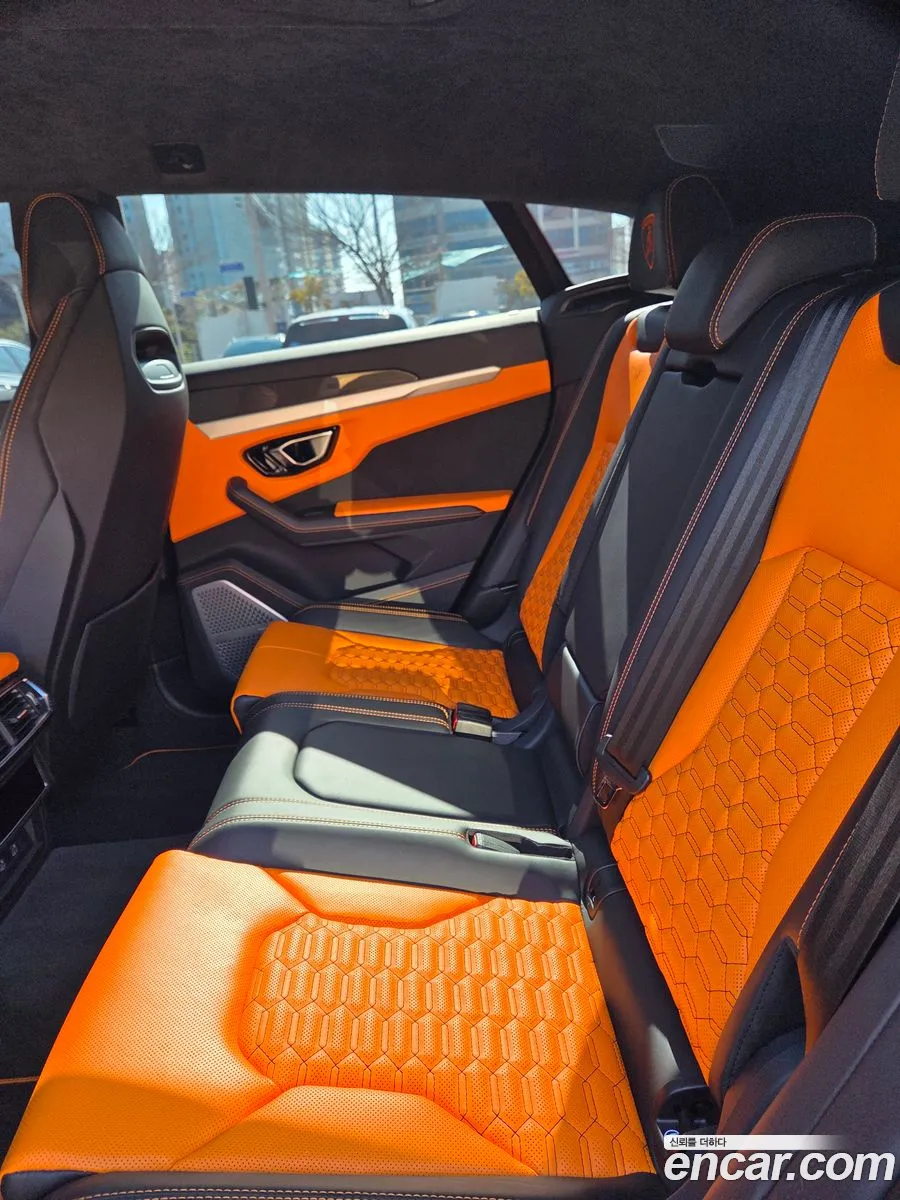 Lamborghini Urus 2021 — 3