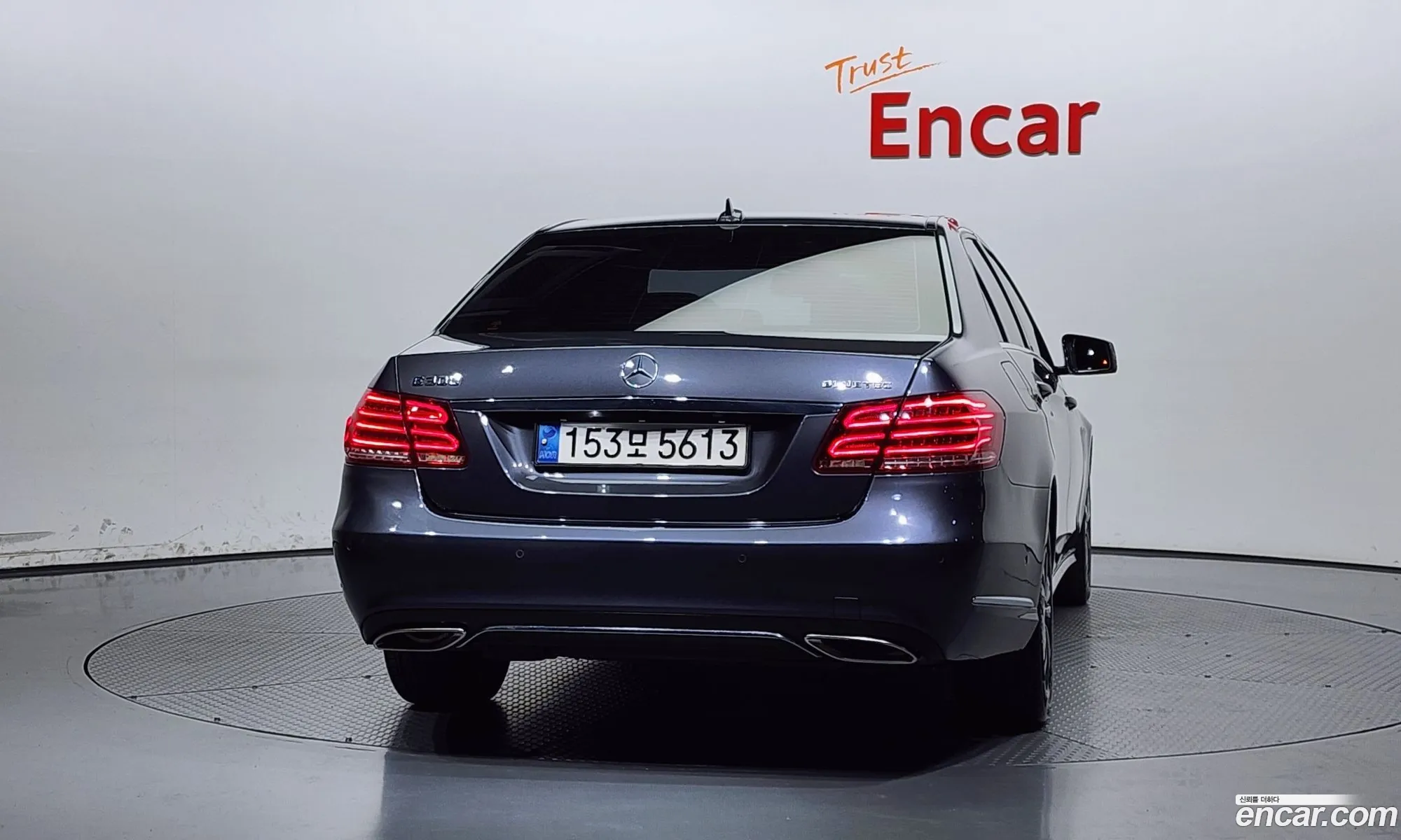 Mercedes-Benz E-Class W212 2015 WDDHF0AB1FB128087 — 18