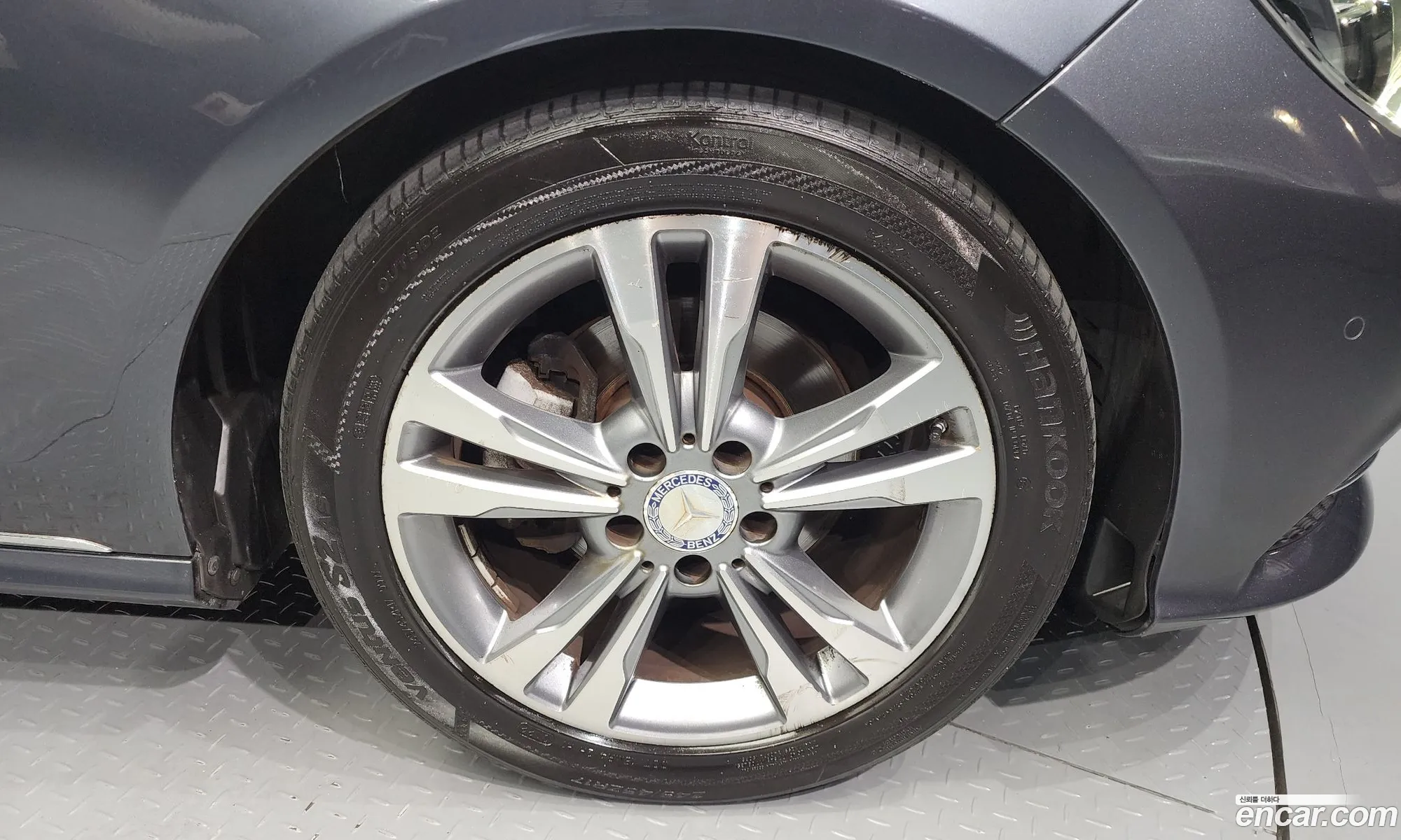 Mercedes-Benz E-Class W212 2015 WDDHF0AB1FB128087 — 3