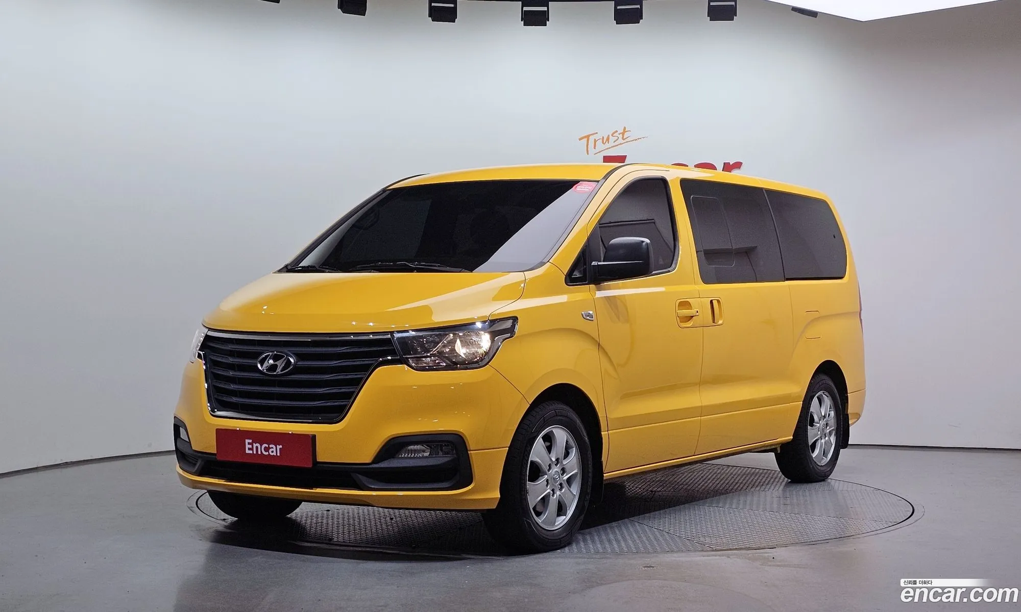 Hyundai Grand Starex 2019 — 9
