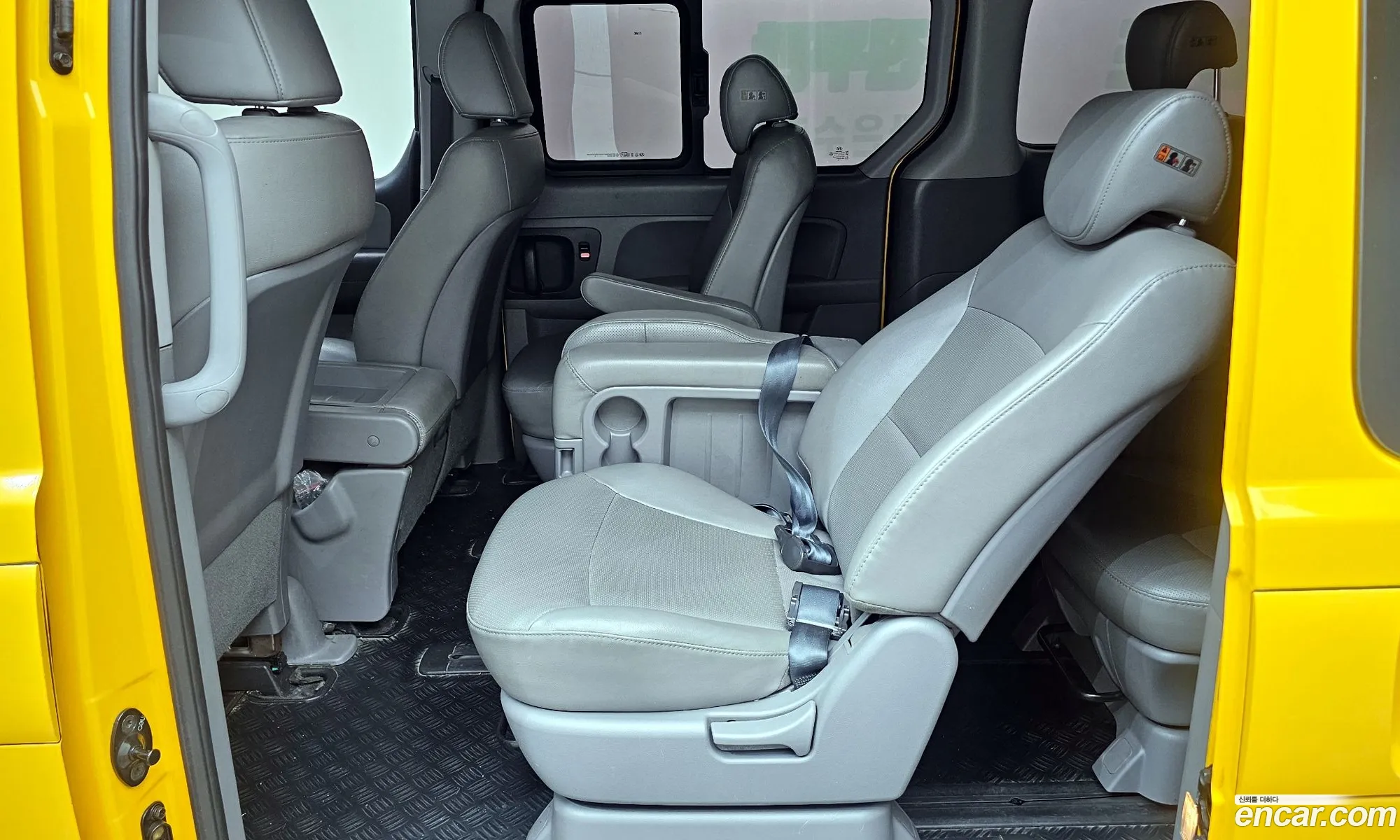 Hyundai Grand Starex 2019 — 14