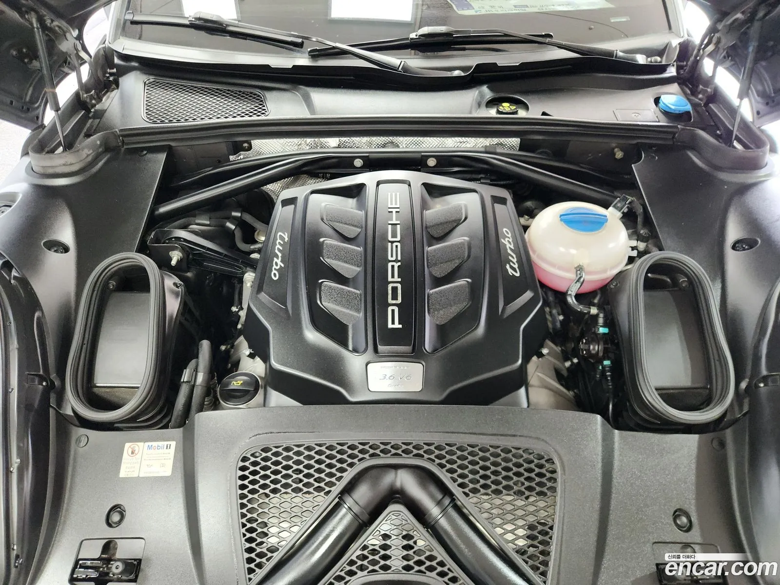 Porsche Macan 2015 — 15