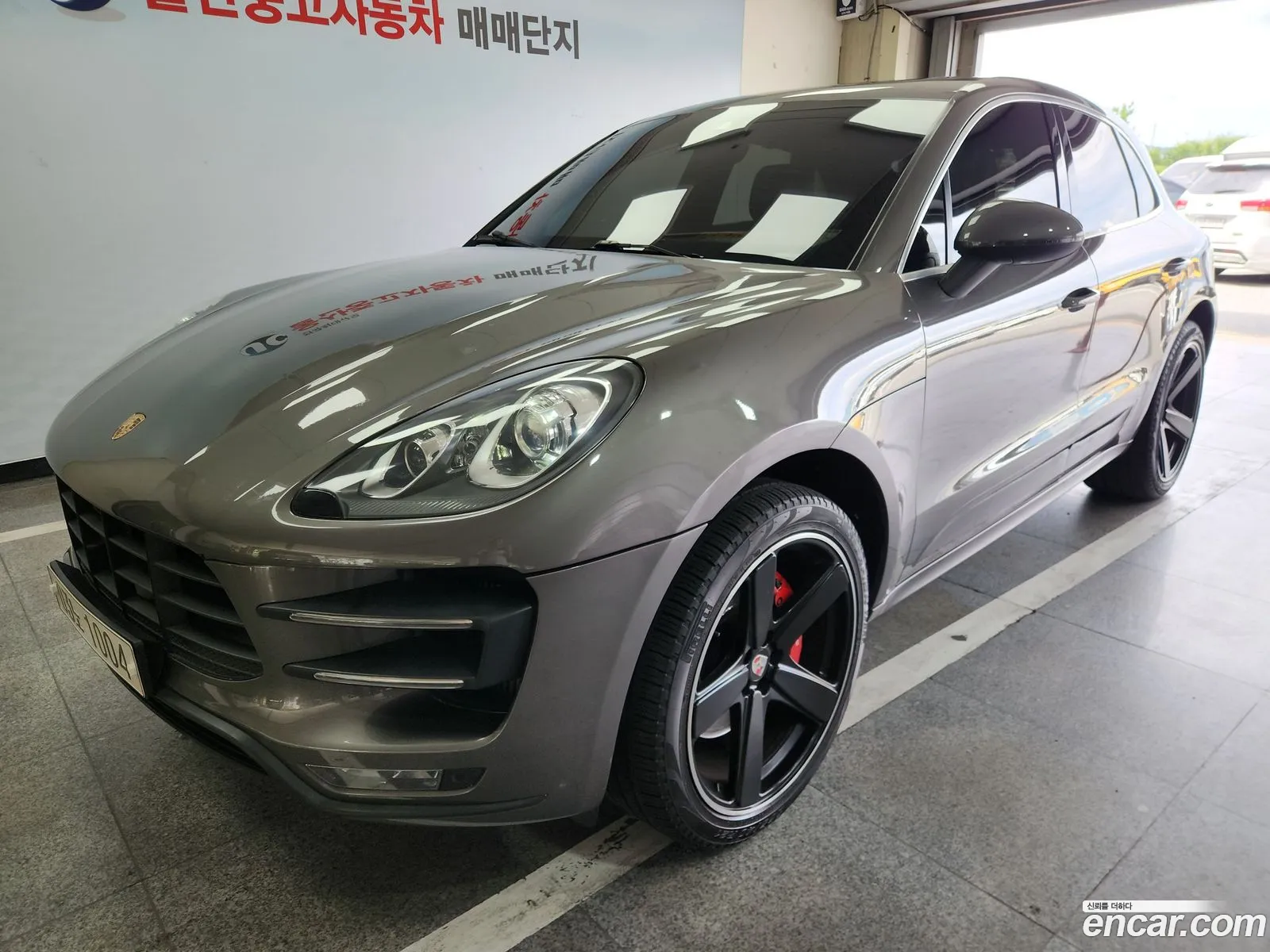 Porsche Macan 2015 — 16