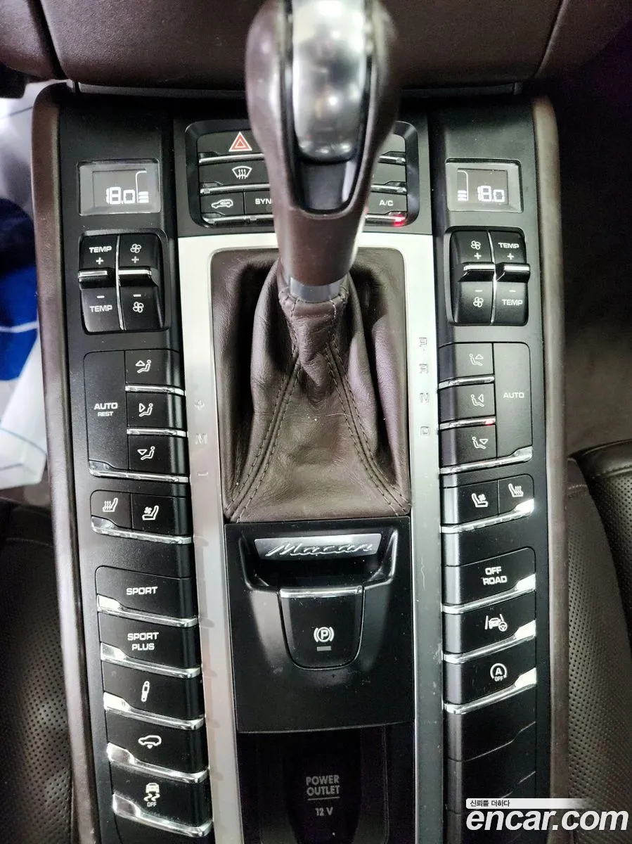 Porsche Macan 2015 — 14