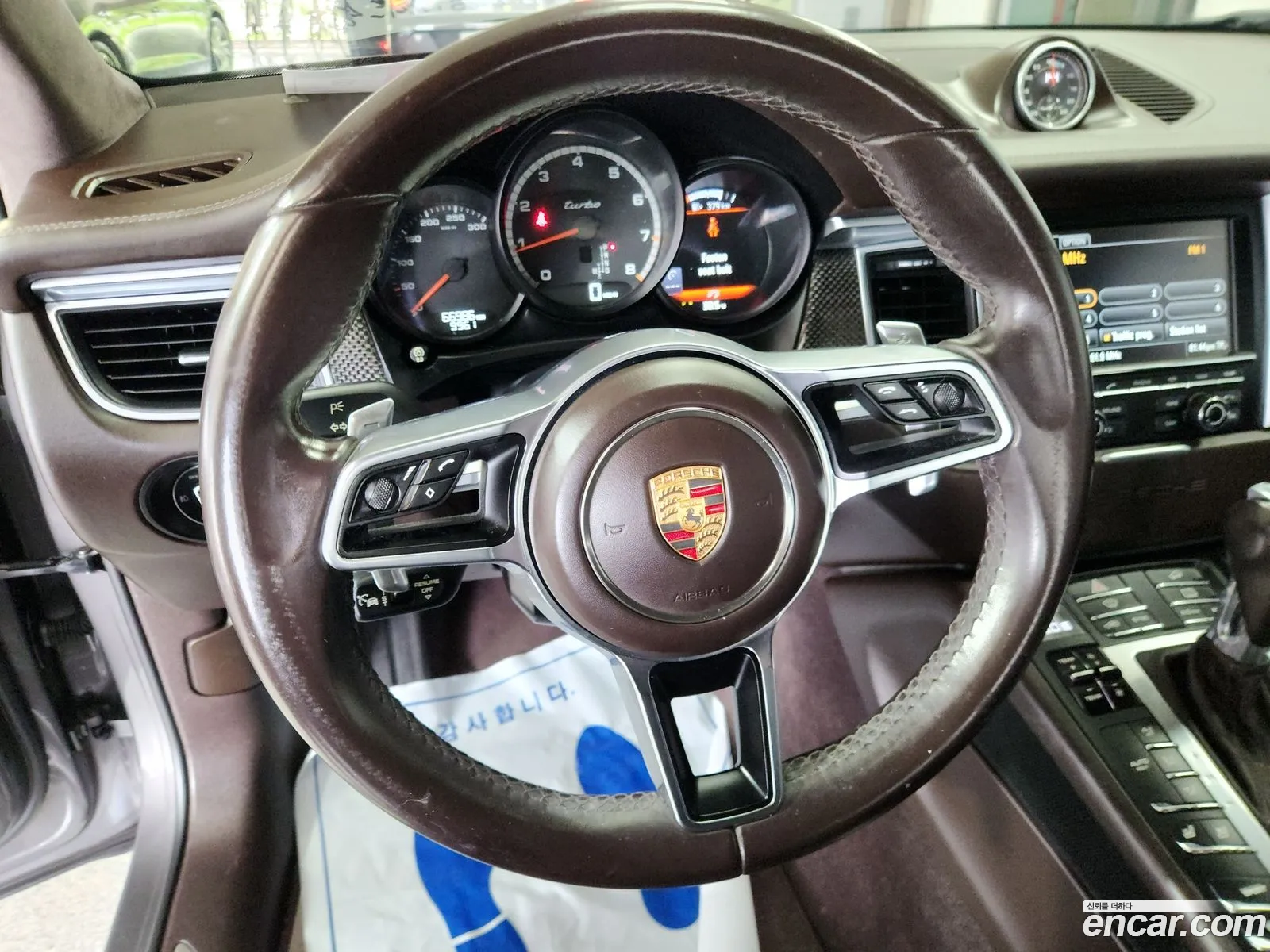Porsche Macan 2015 — 9