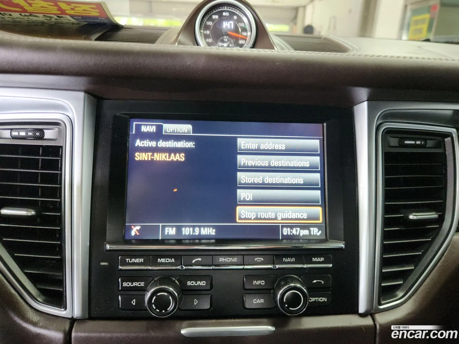 Porsche Macan 2015 — 10