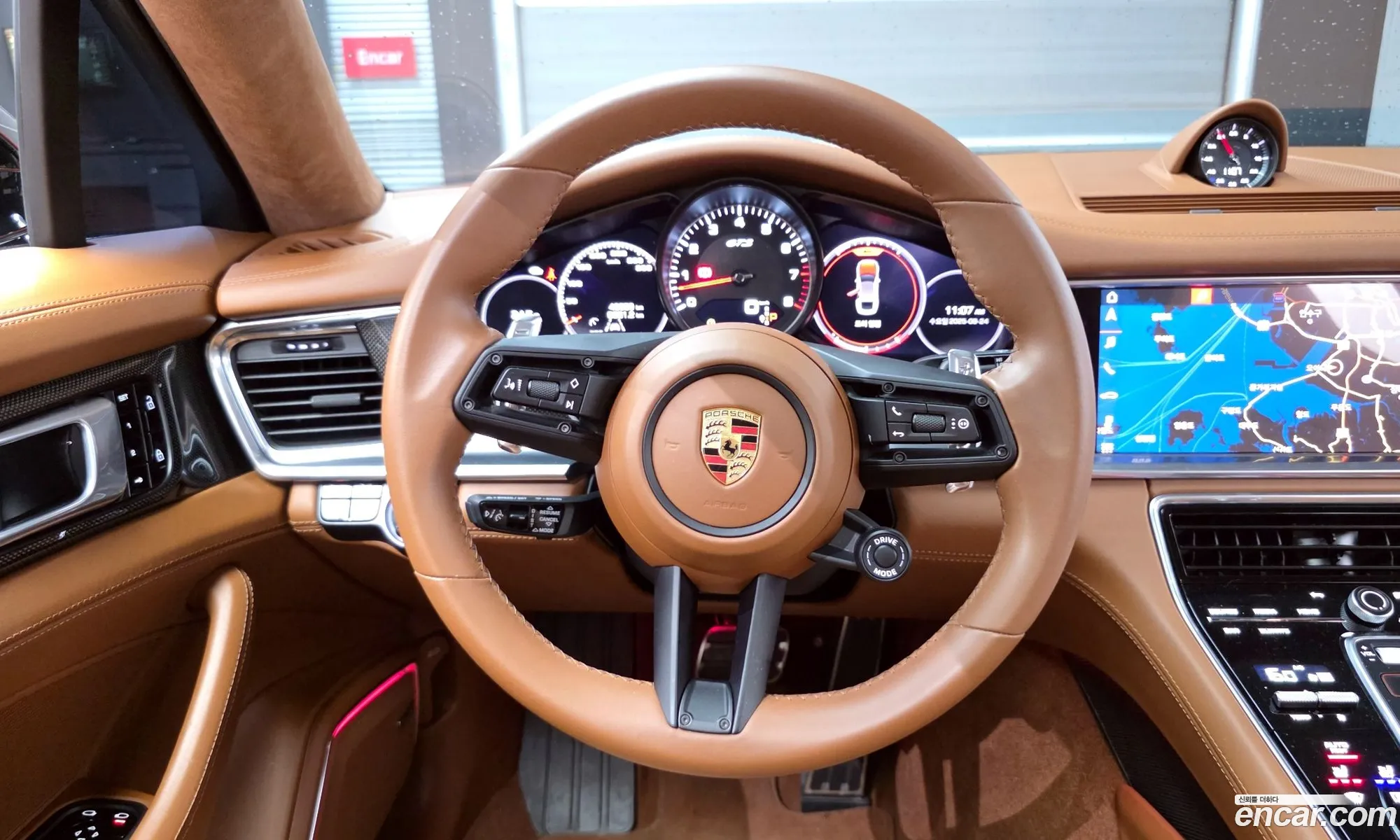 Porsche Panamera 2021 — 4