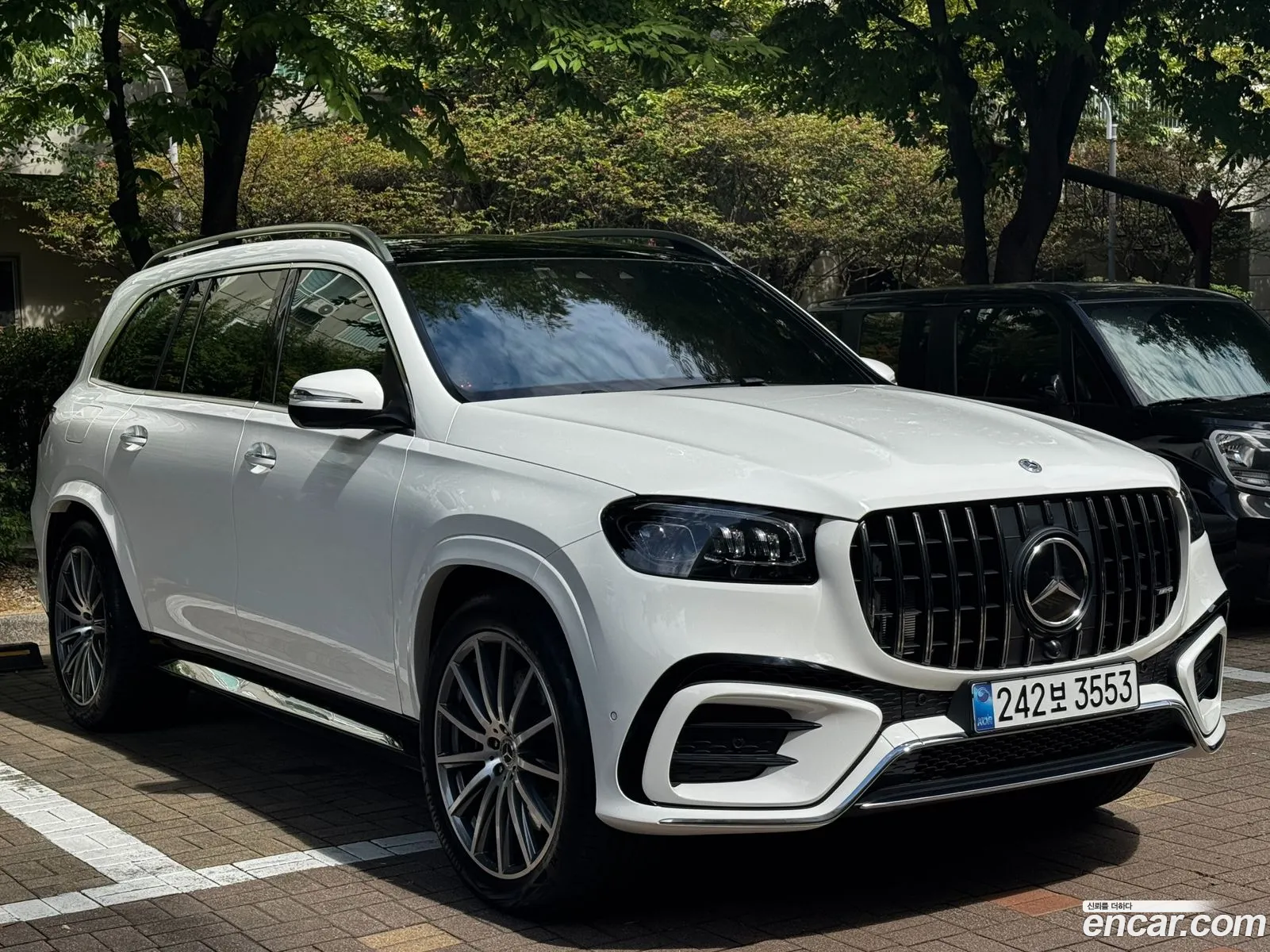 Mercedes-Benz GLS-Class X167 2025 — 14