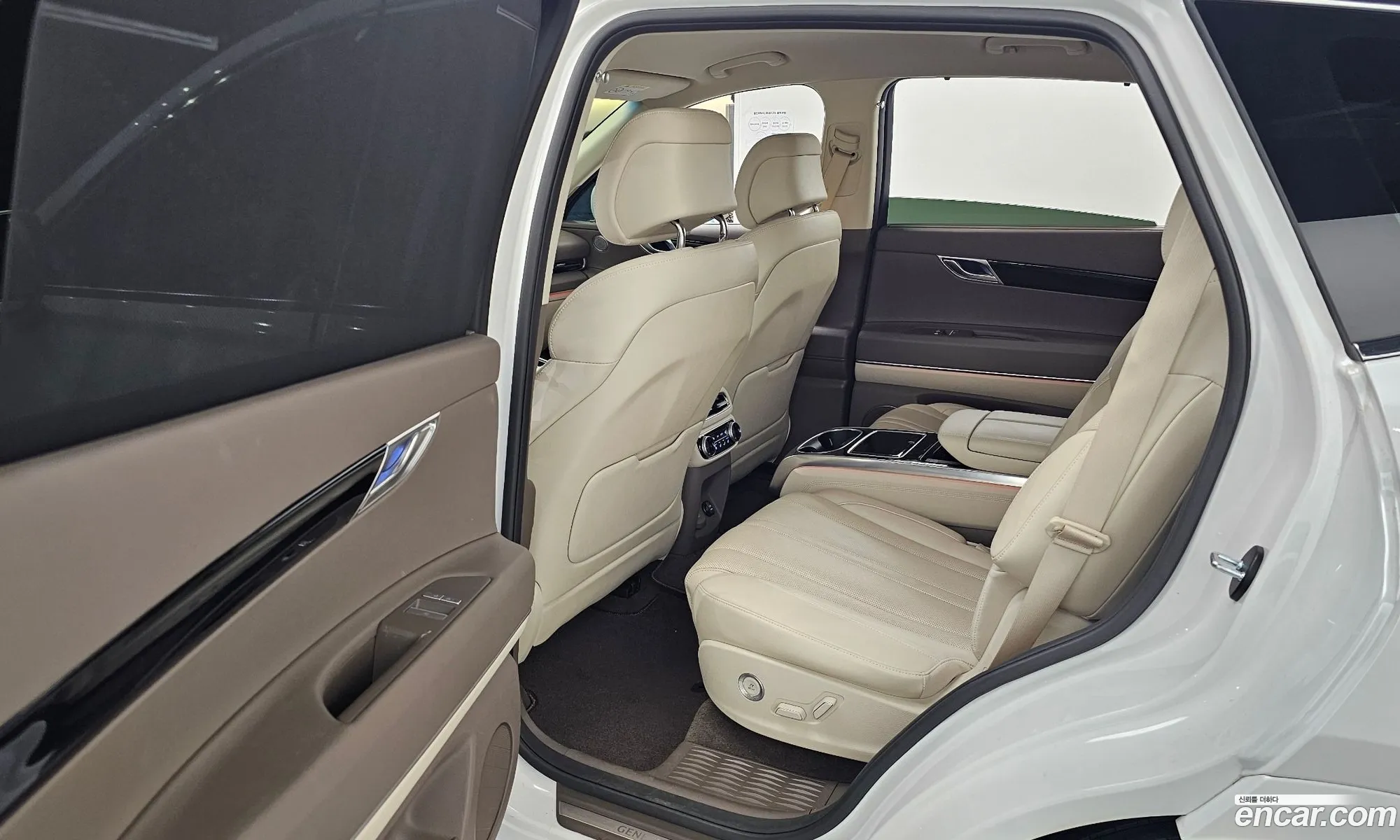 Genesis GV80 2023 — 11