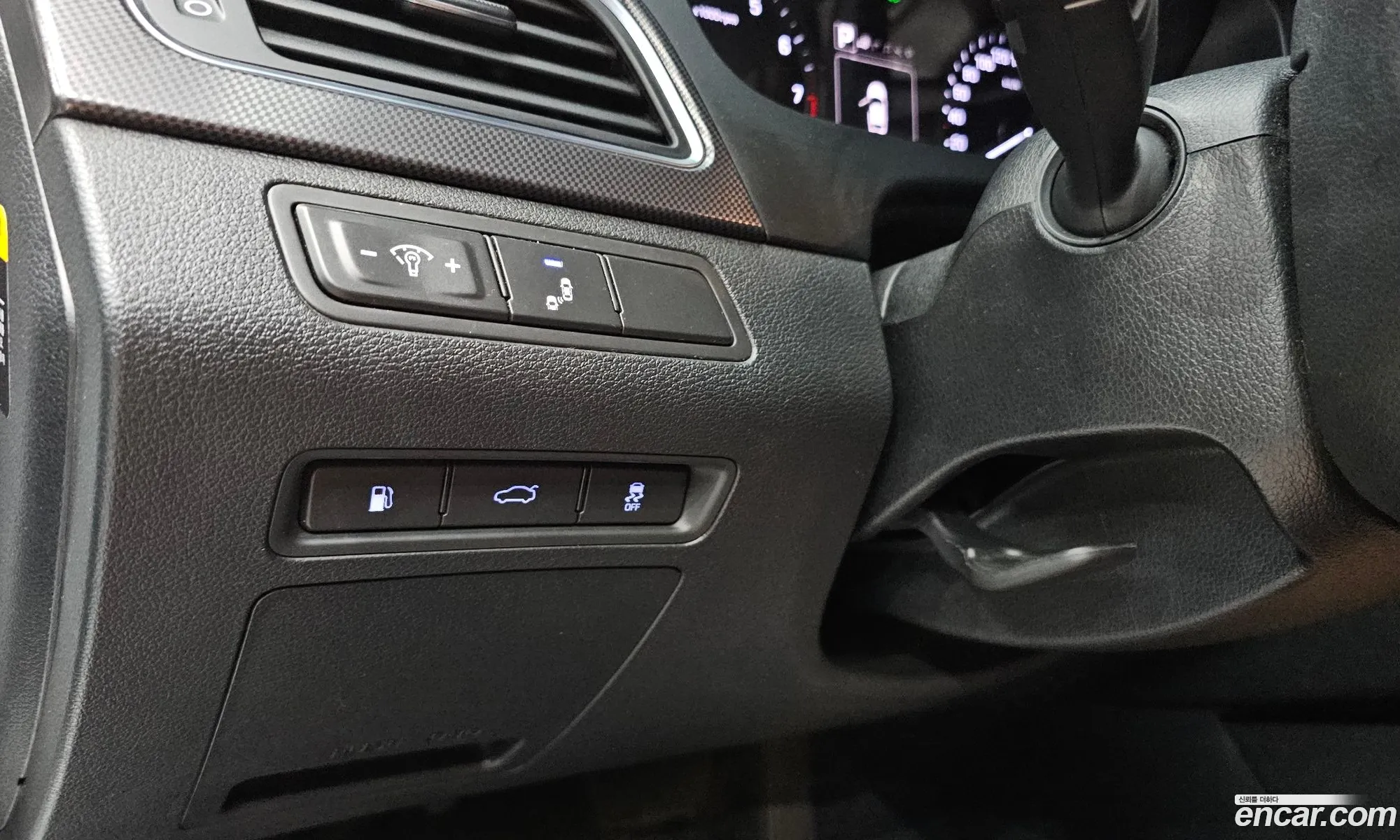 Hyundai LF Sonata 2017 — 15