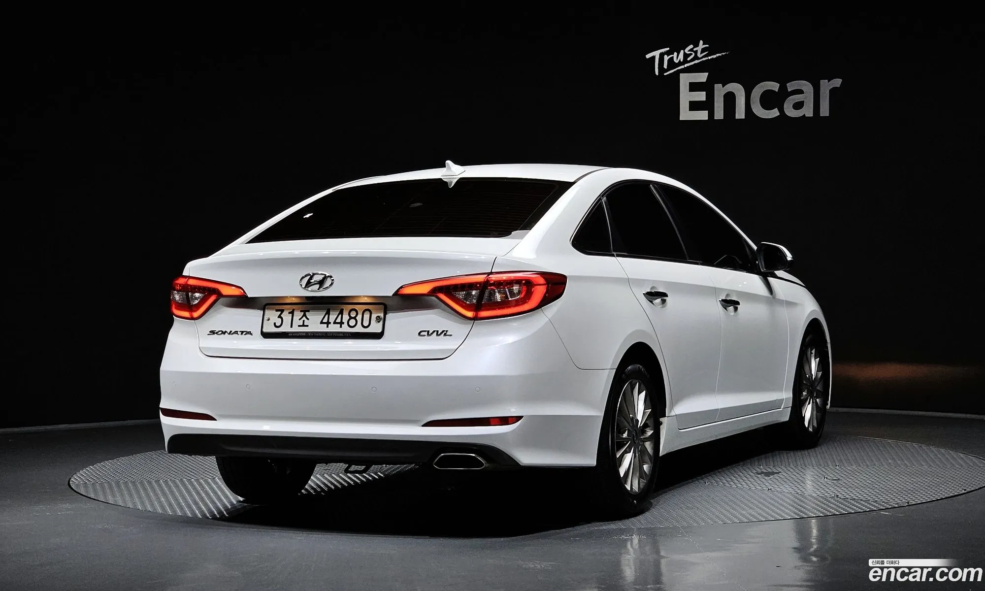 Hyundai LF Sonata 2017 — 9