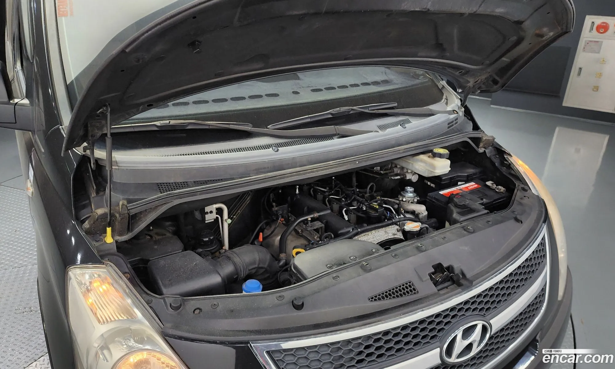 Hyundai Grand Starex 2007 — 12