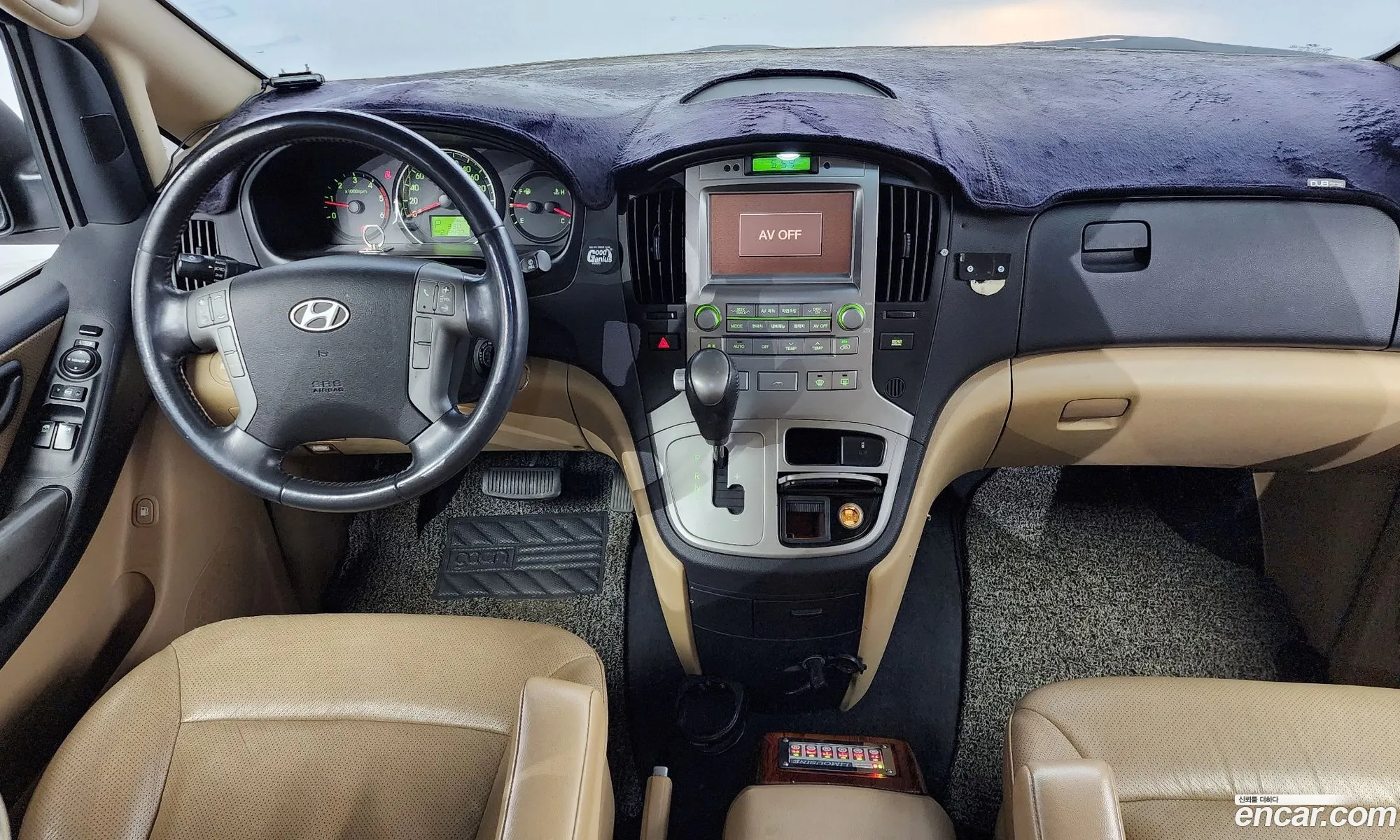 Hyundai Grand Starex 2007 — 19