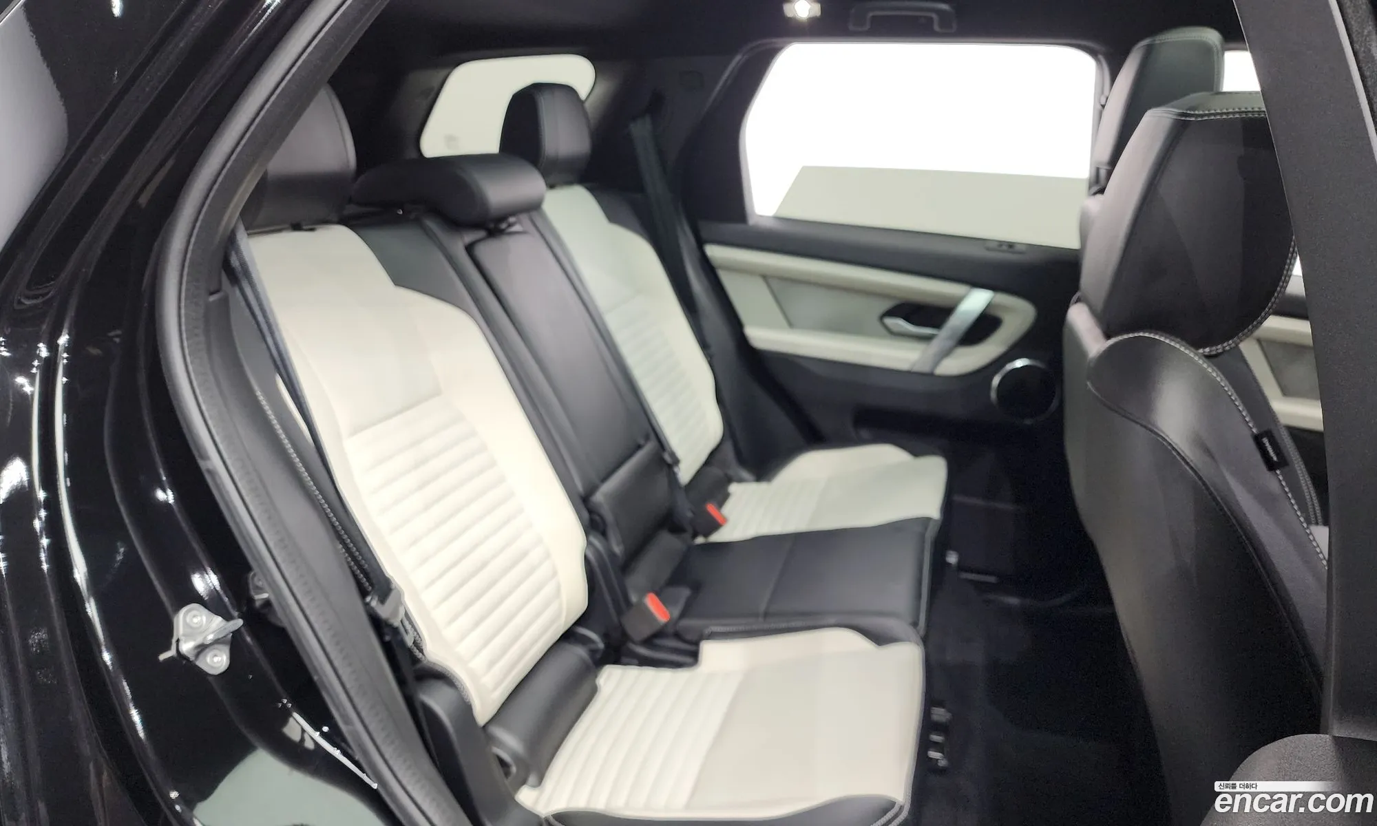 Land Rover Discovery Sport 2024 — 7