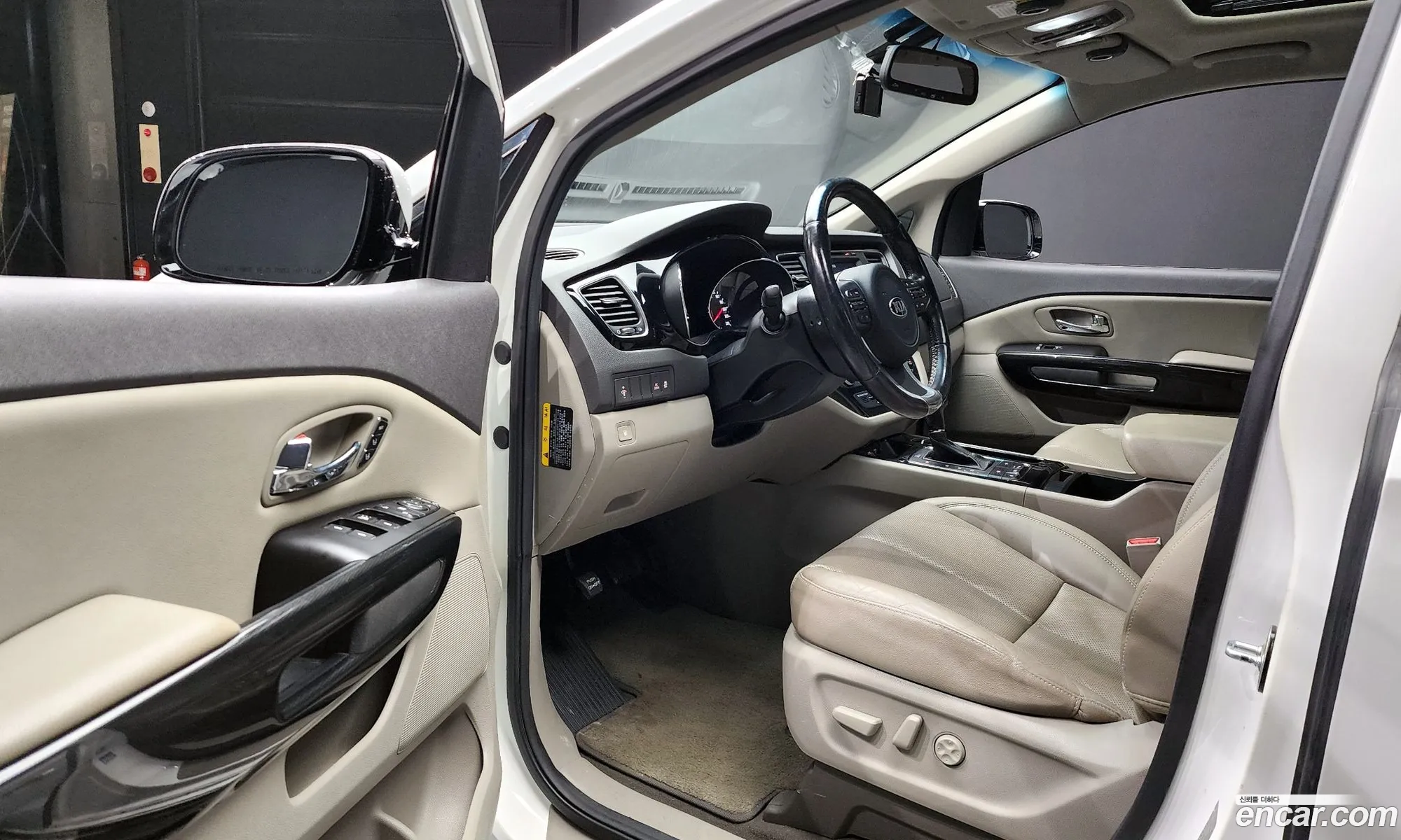 Kia Carnival 2016 — 4