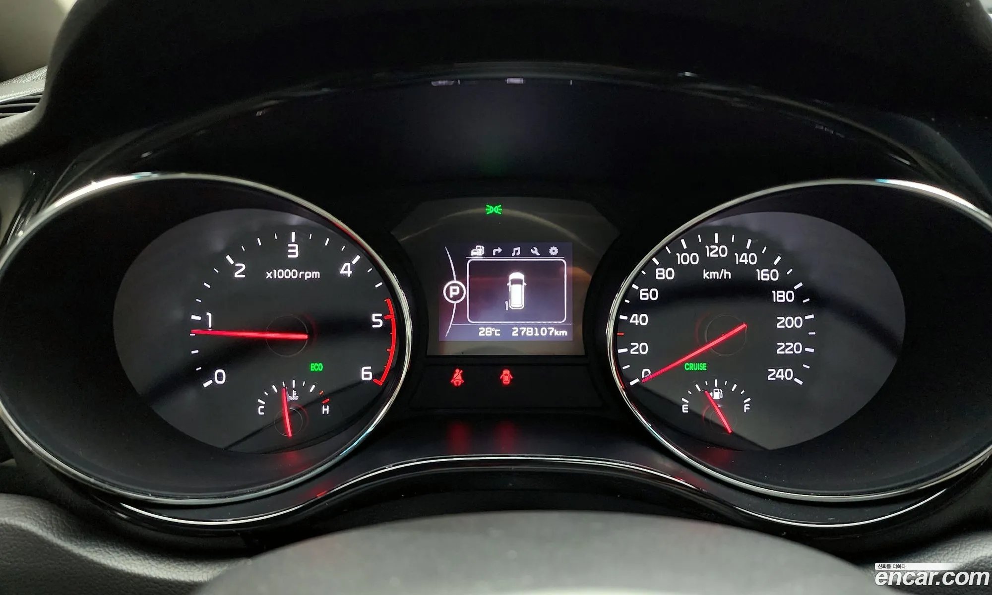 Kia Carnival 2016 — 13