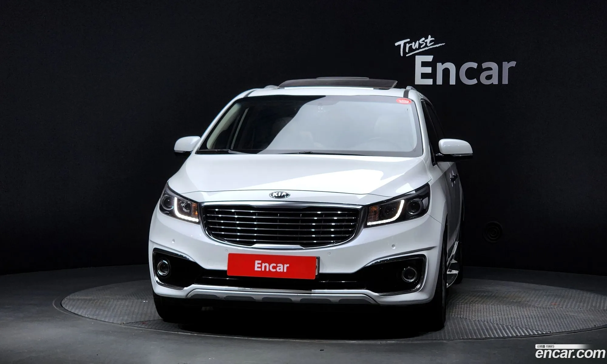 Kia Carnival 2016 — 12