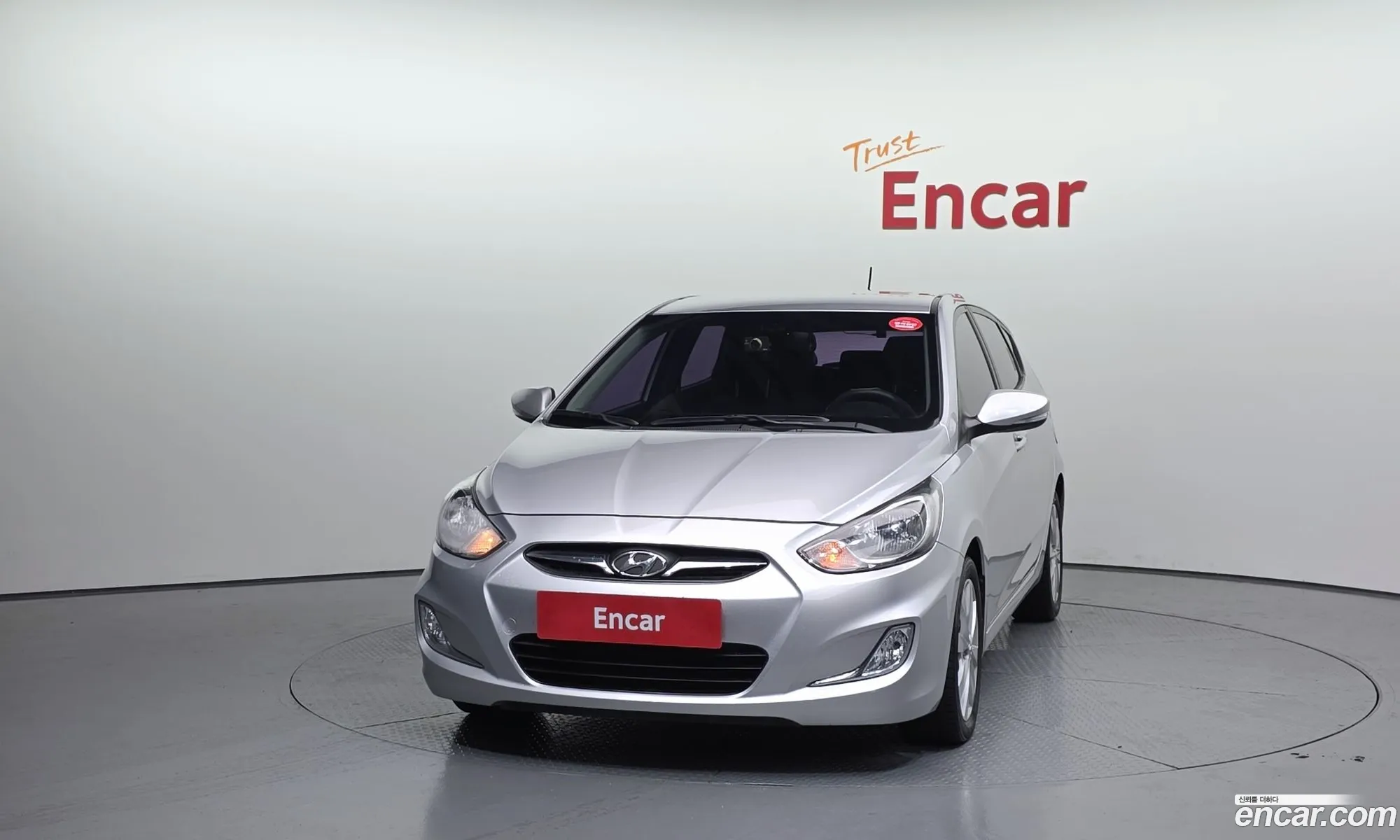 Hyundai Accent 2012 — 15