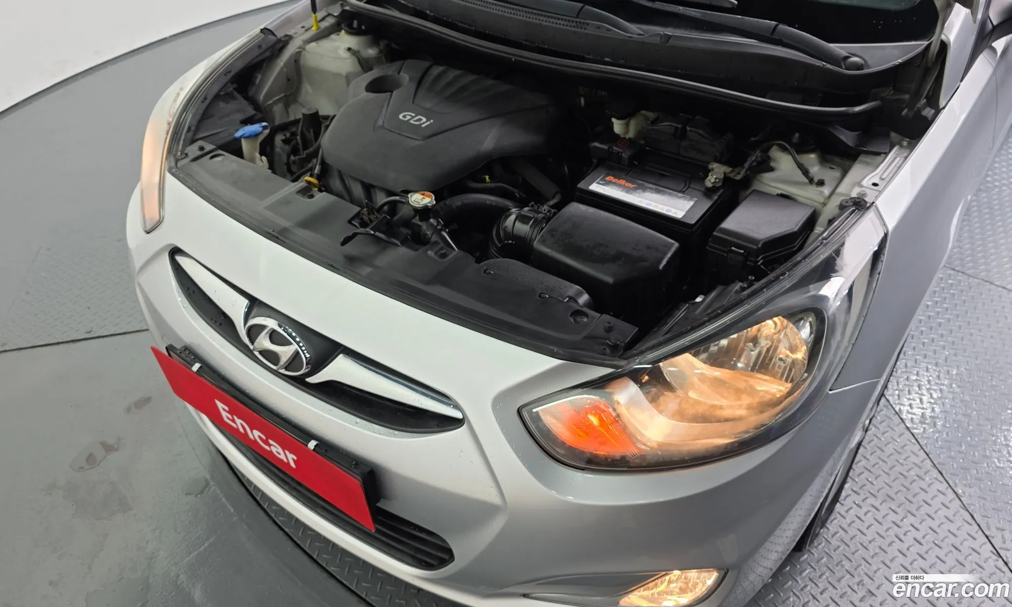Hyundai Accent 2012 — 19