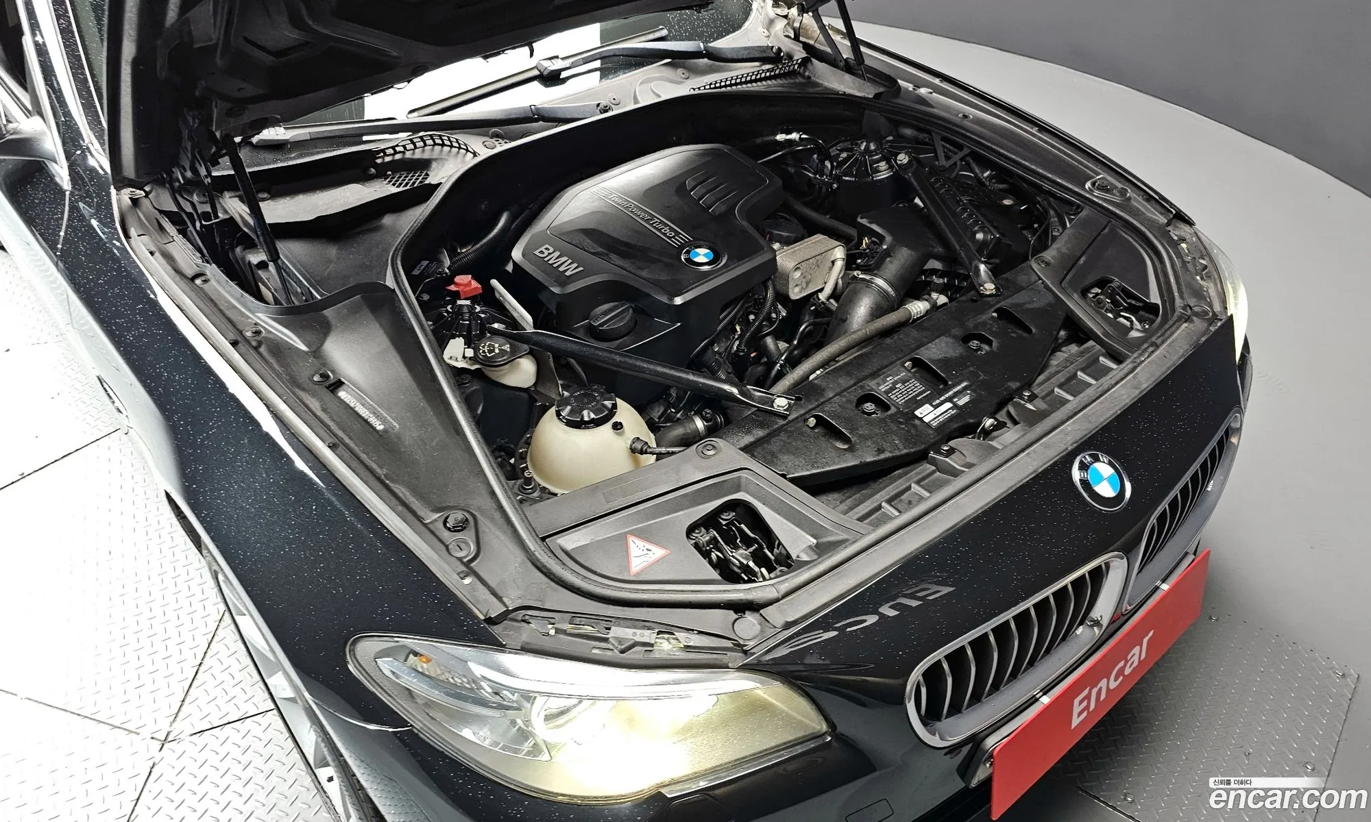 BMW 5 Series 2013 WBA5A7106ED176915 — 14