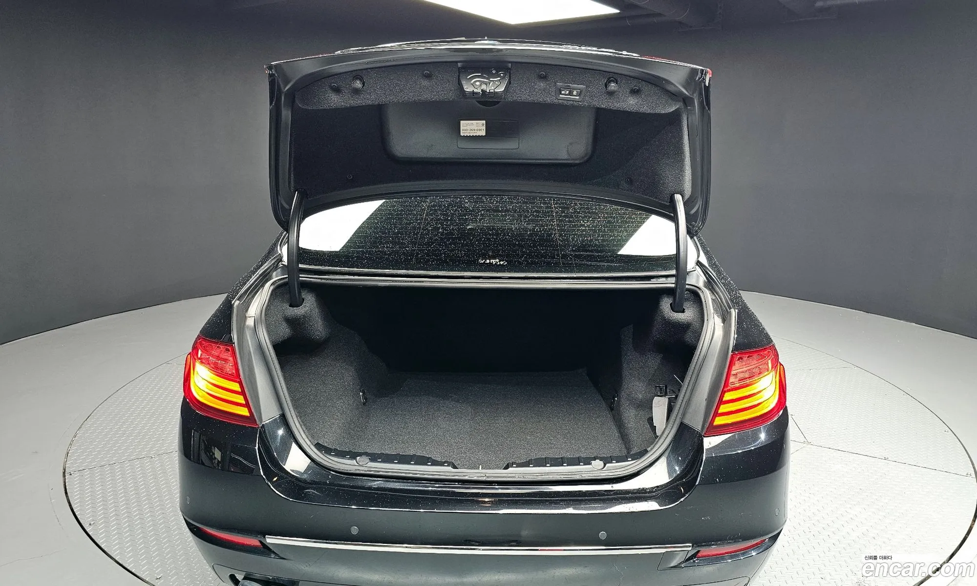 BMW 5 Series 2013 WBA5A7106ED176915 — 19