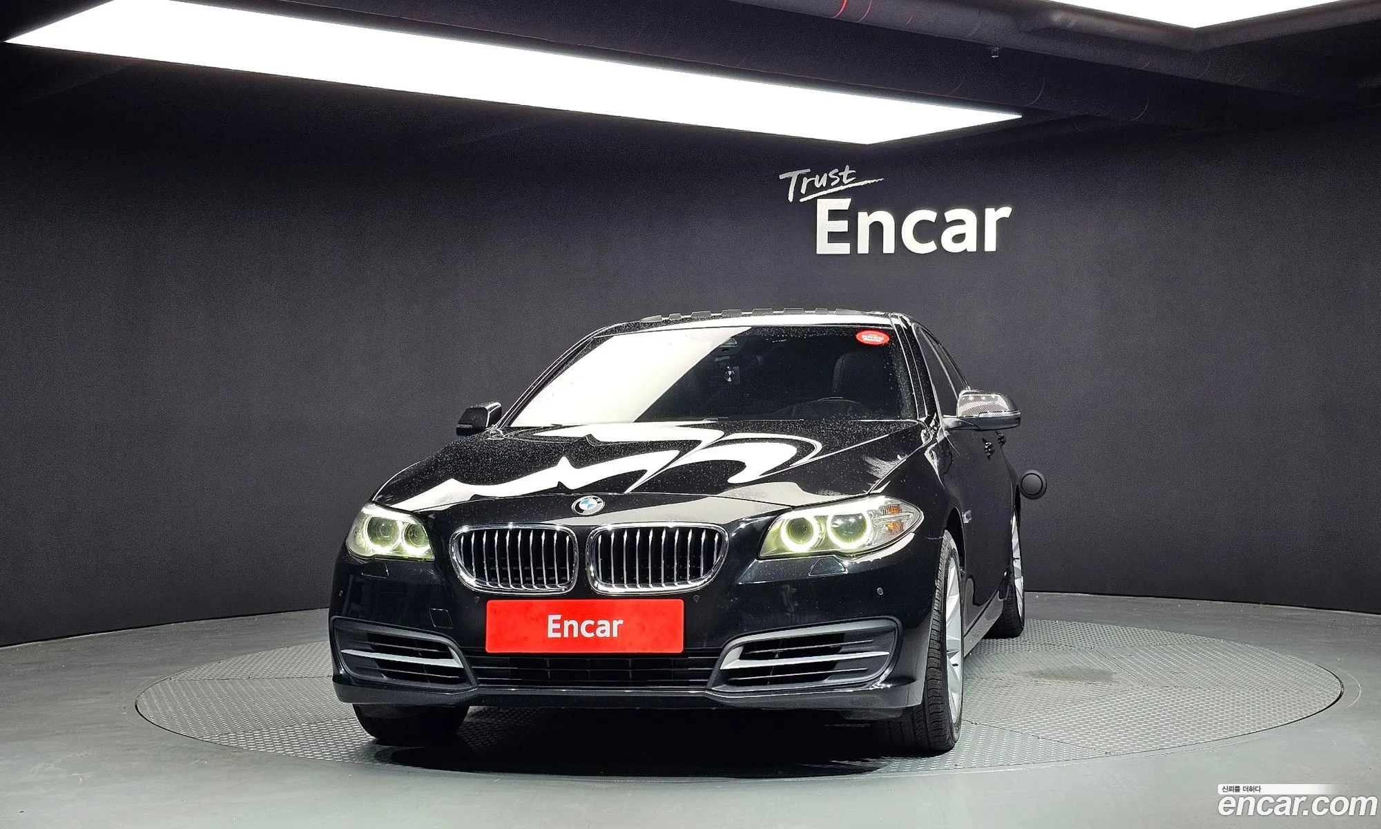 BMW 5 Series 2013 WBA5A7106ED176915 — 4