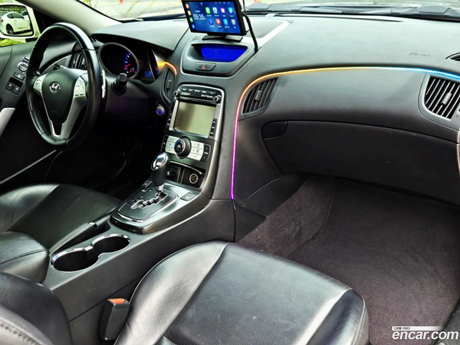 Hyundai Genesis Coupe 2010 — 13