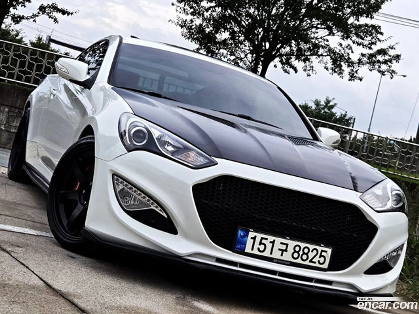 Hyundai Genesis Coupe 2010 — 10