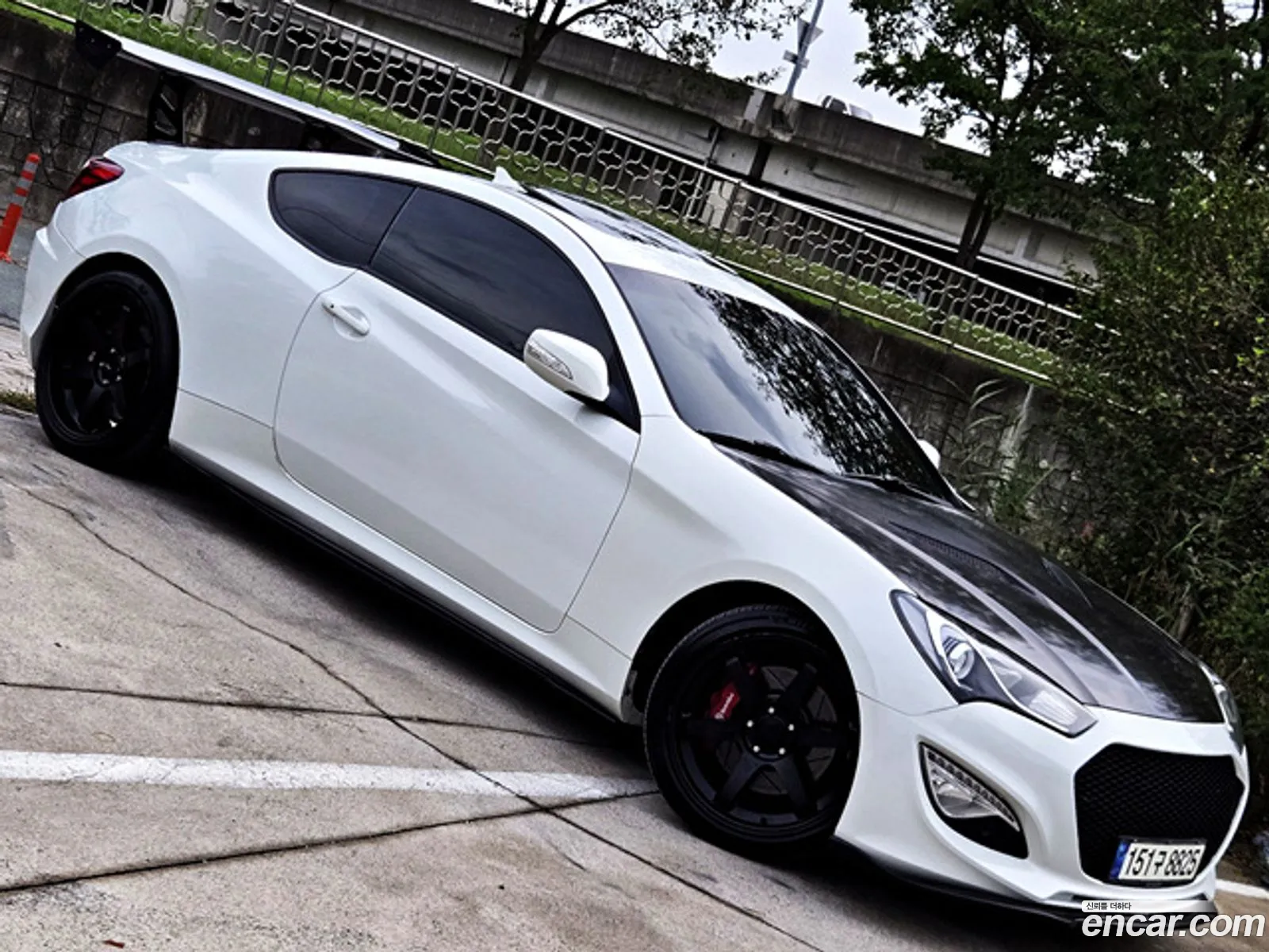 Hyundai Genesis Coupe 2010 — 8