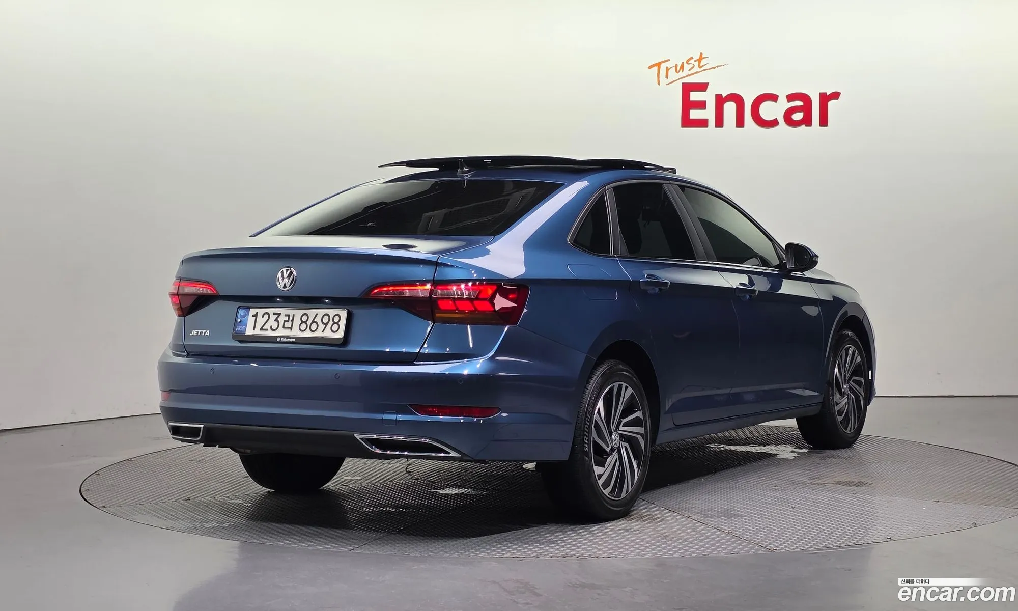 Volkswagen Jetta 7th Gen 2021 — 16