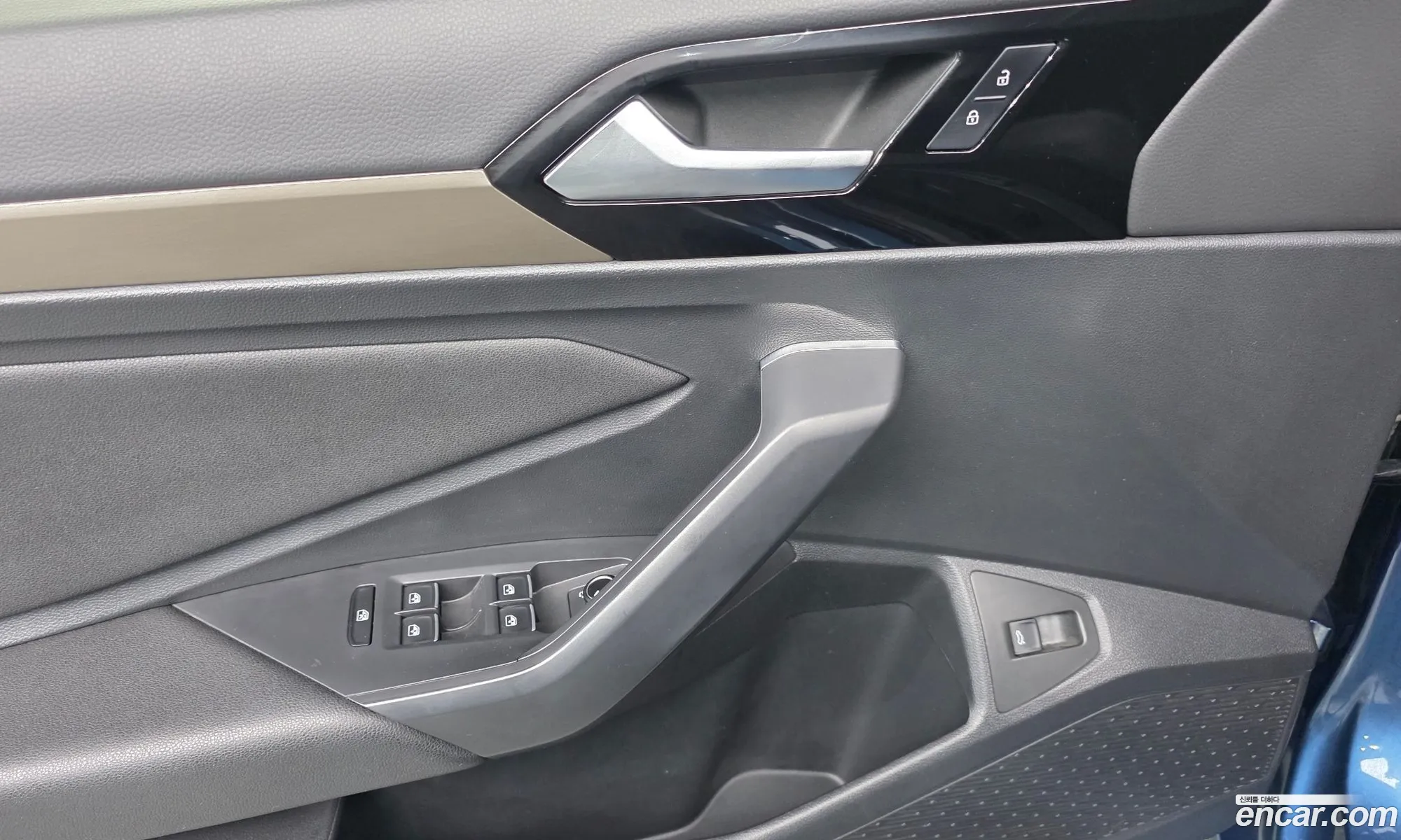 Volkswagen Jetta 7th Gen 2021 — 17