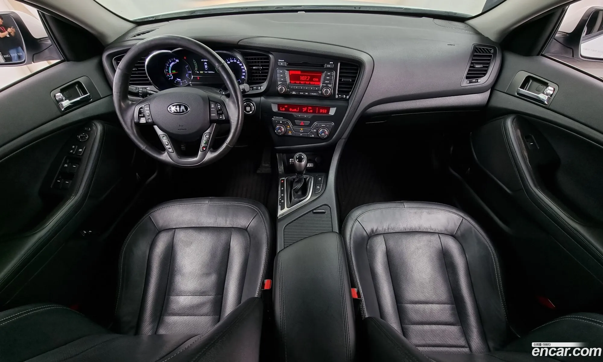 Kia K5 Hybrid 2013 — 11
