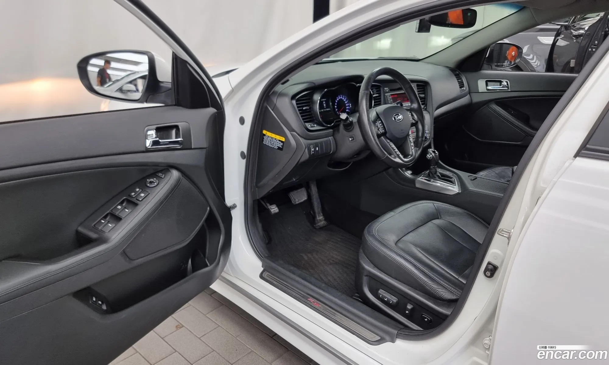 Kia K5 Hybrid 2013 — 17