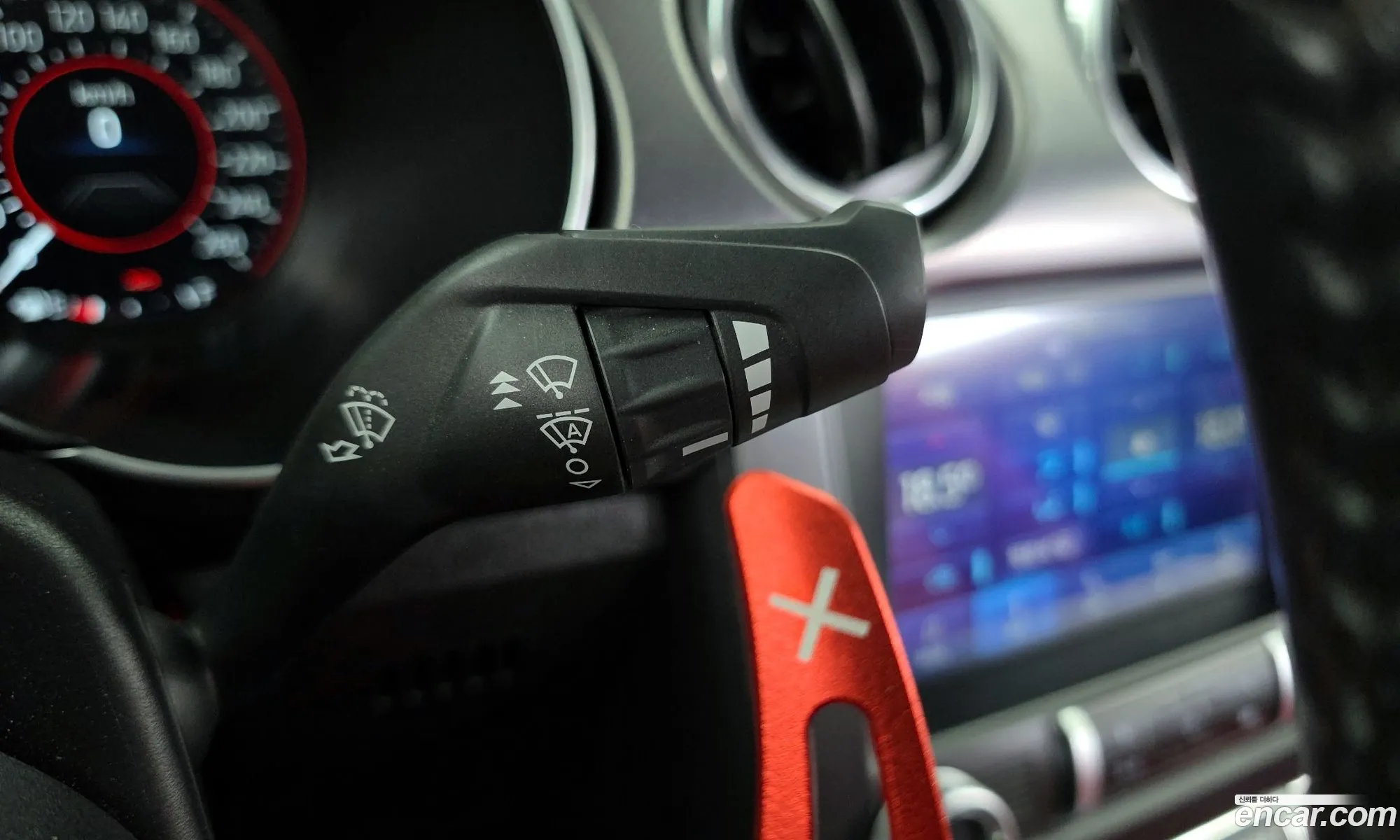 Ford Mustang 2020 — 19