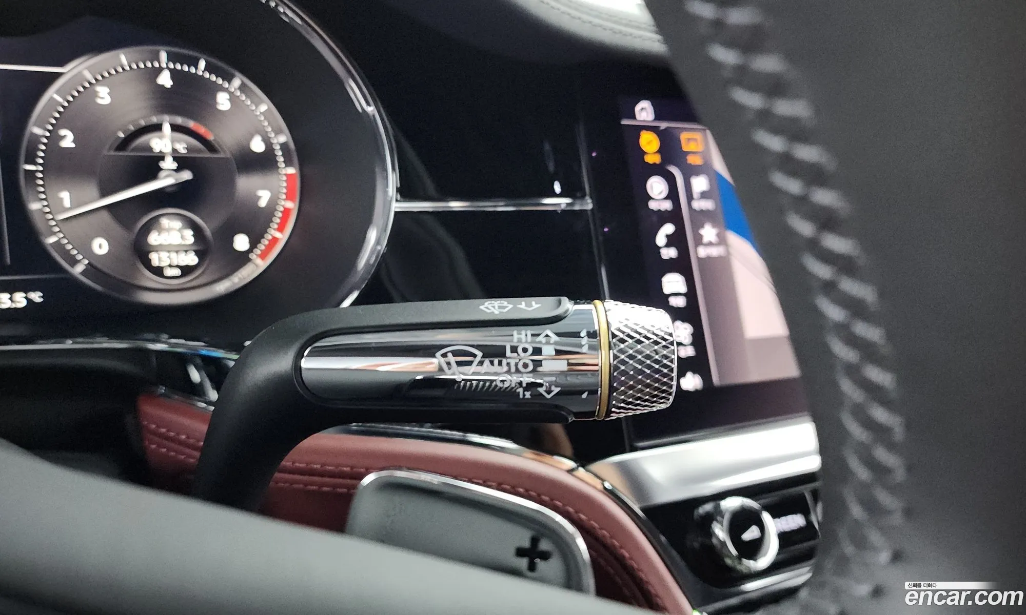 Bentley Continental GT 2023 — 3