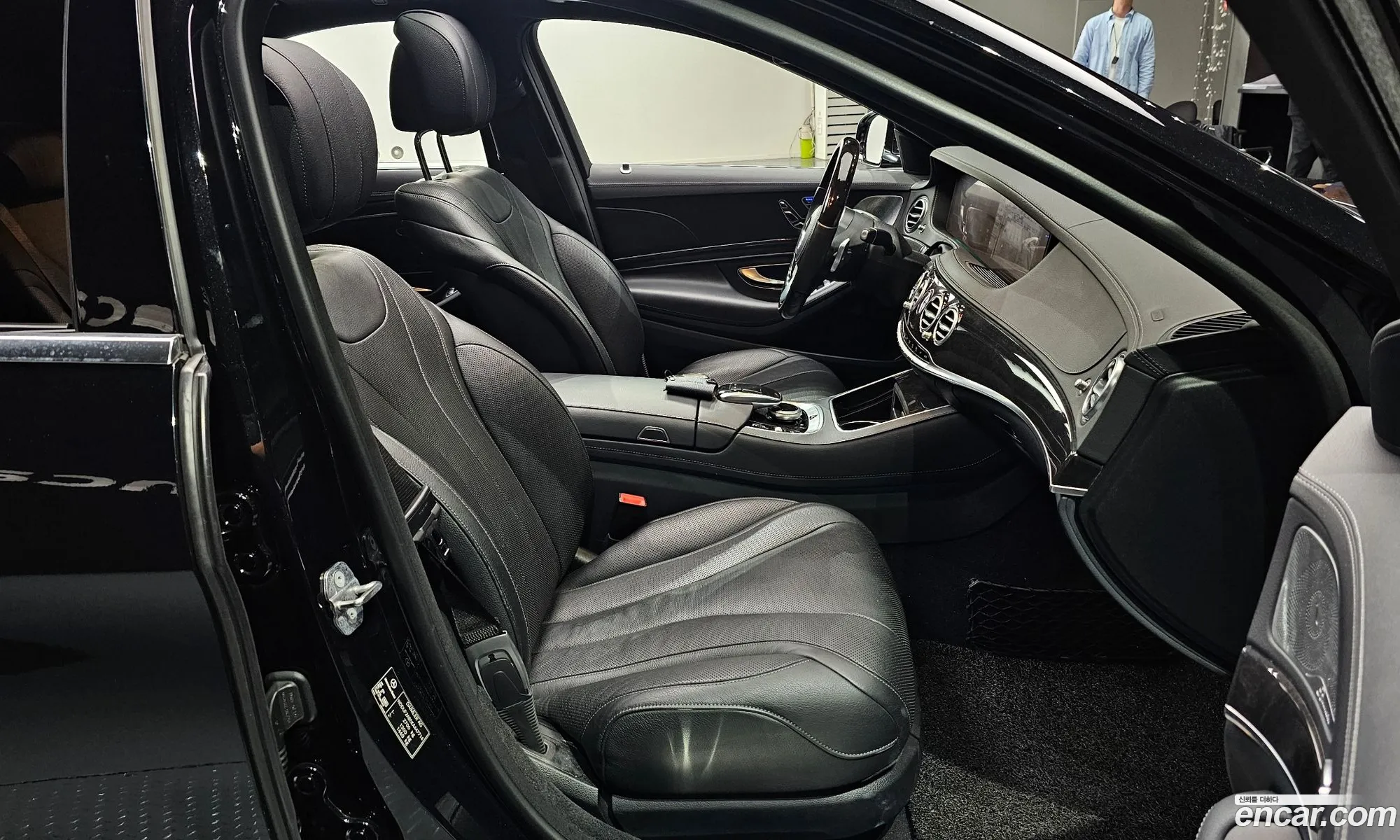 Mercedes-Benz S-Class W222 2019 — 15
