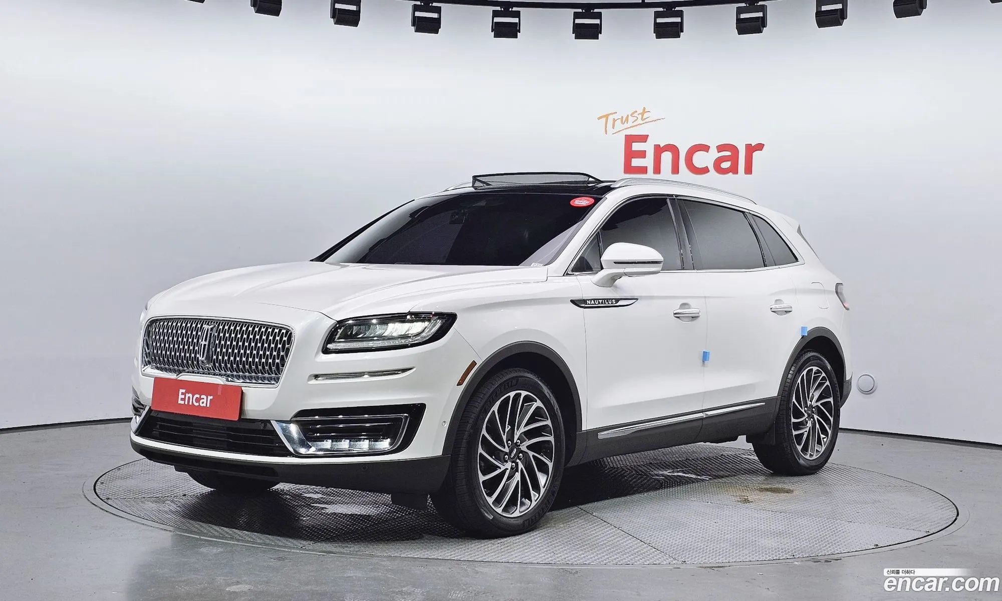 Lincoln Nautilus 2019 2LMPJ8LP6KBL64847 — 15
