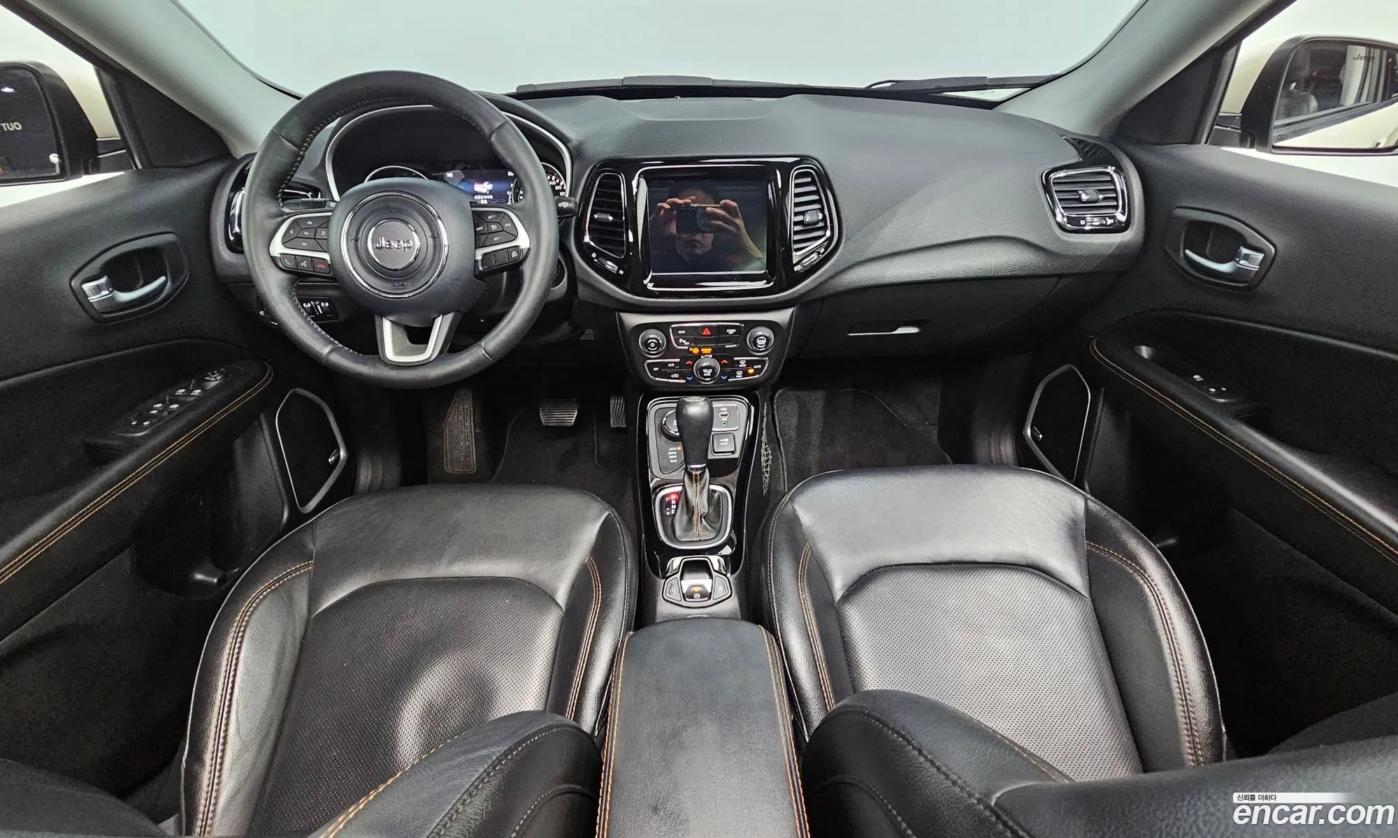 Jeep Compass 2018 3C4NJDCB2JT394175 — 13