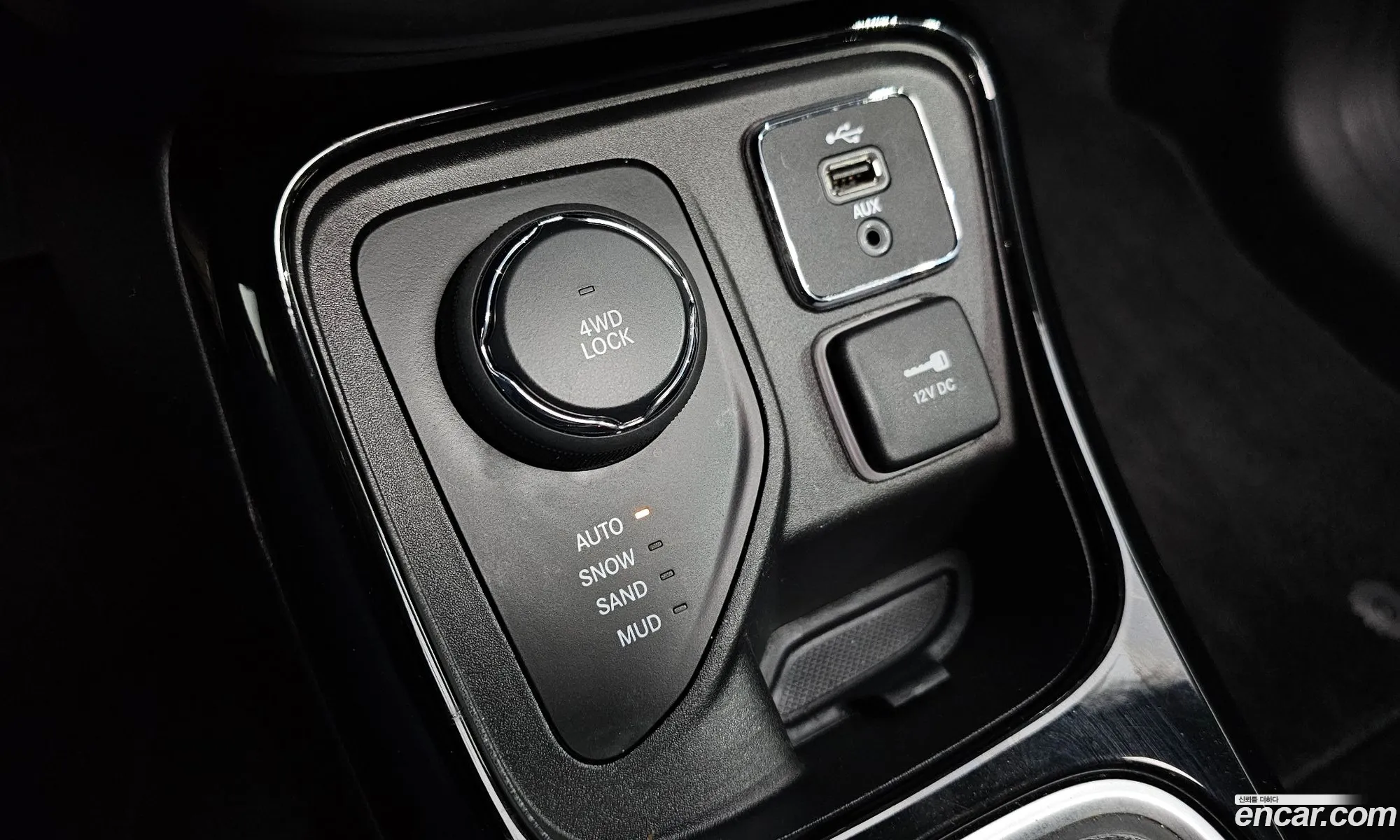 Jeep Compass 2018 3C4NJDCB2JT394175 — 12