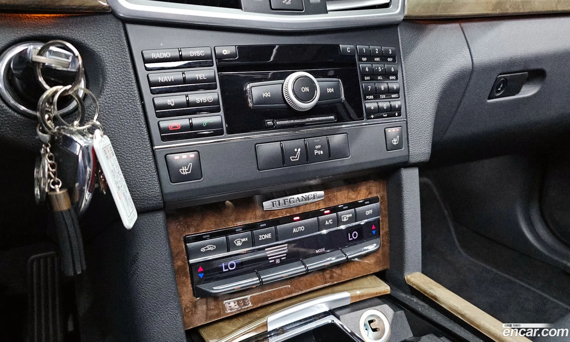 Mercedes-Benz E-Class W212 2010 WDDHF5EB2AA202669 — 9