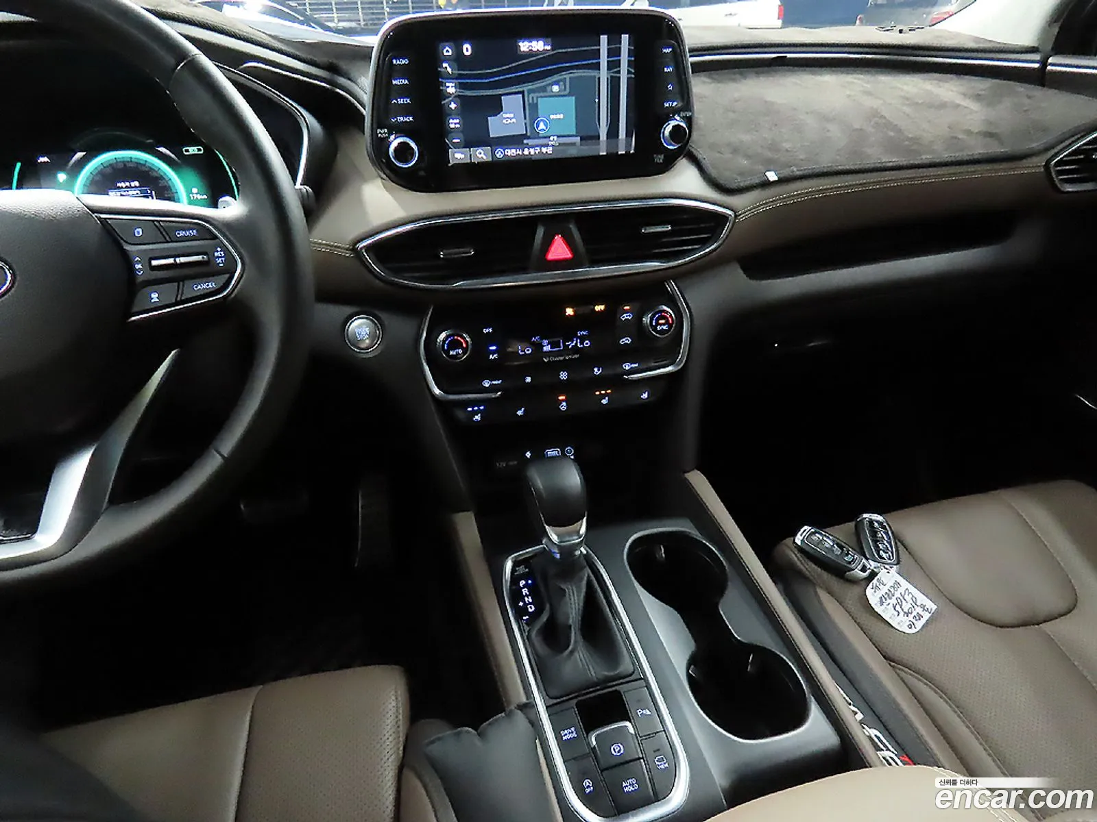 Hyundai Santa Fe TM 2019 — 16