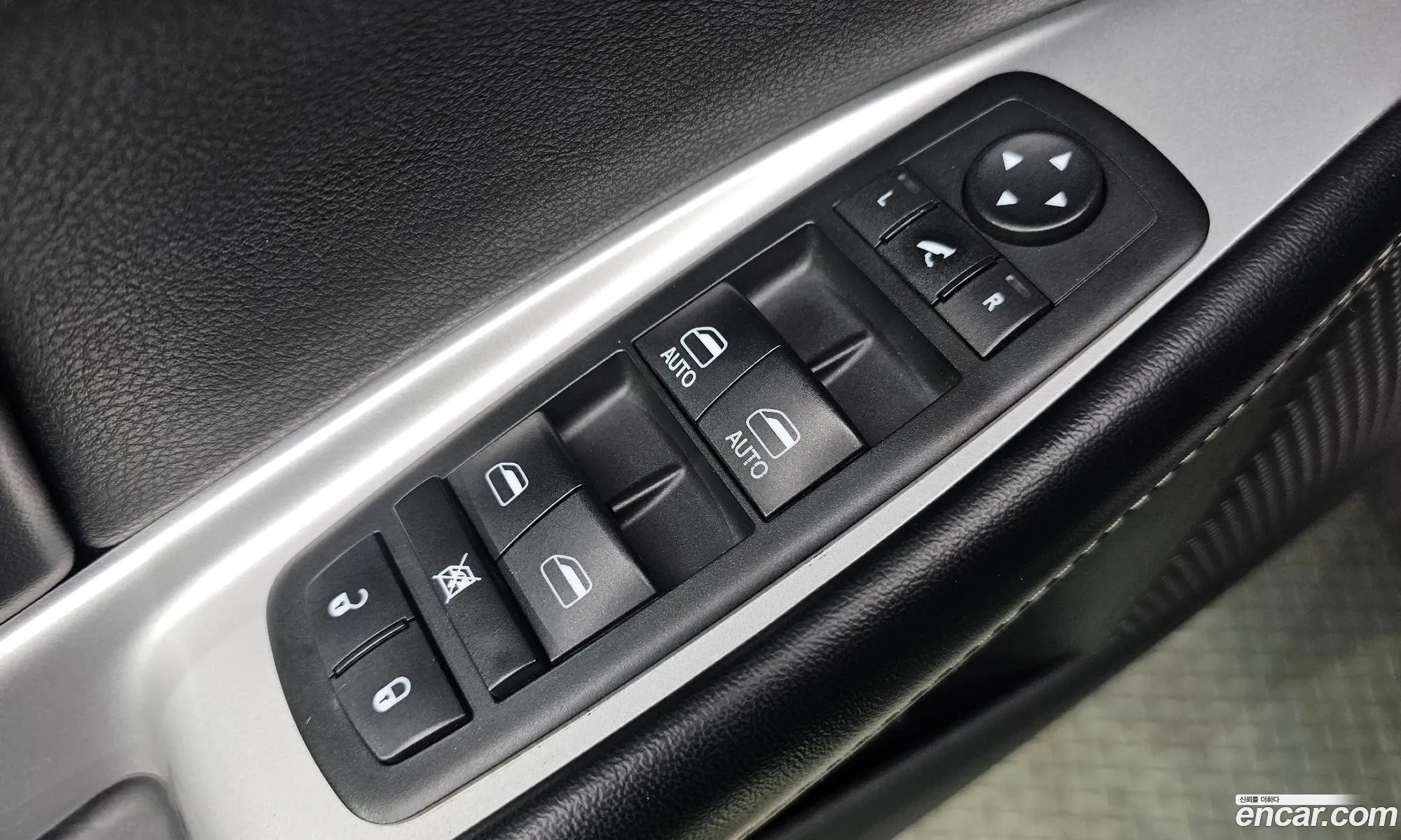 Fiat Freemont 2013 — 11