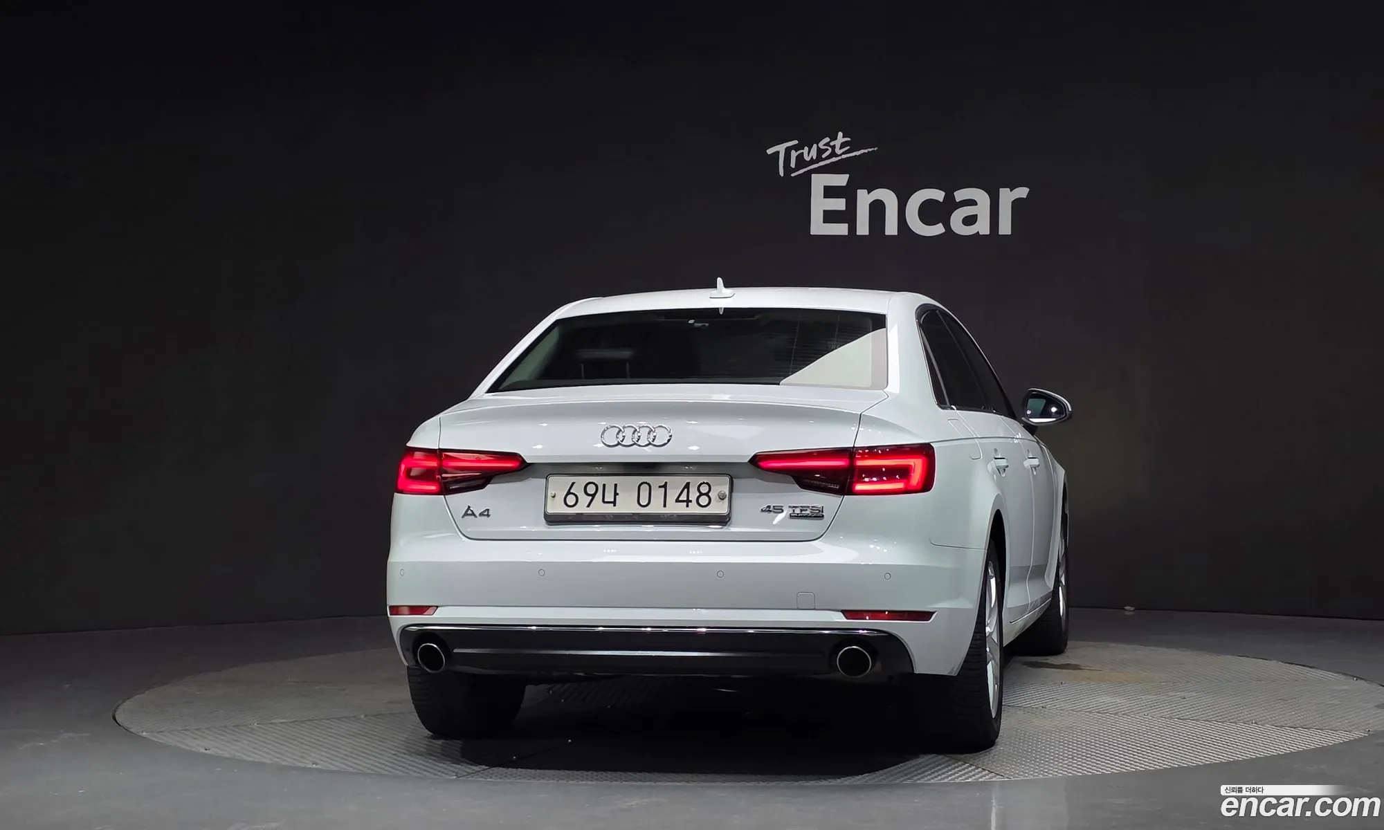 Audi A4 2016 — 16