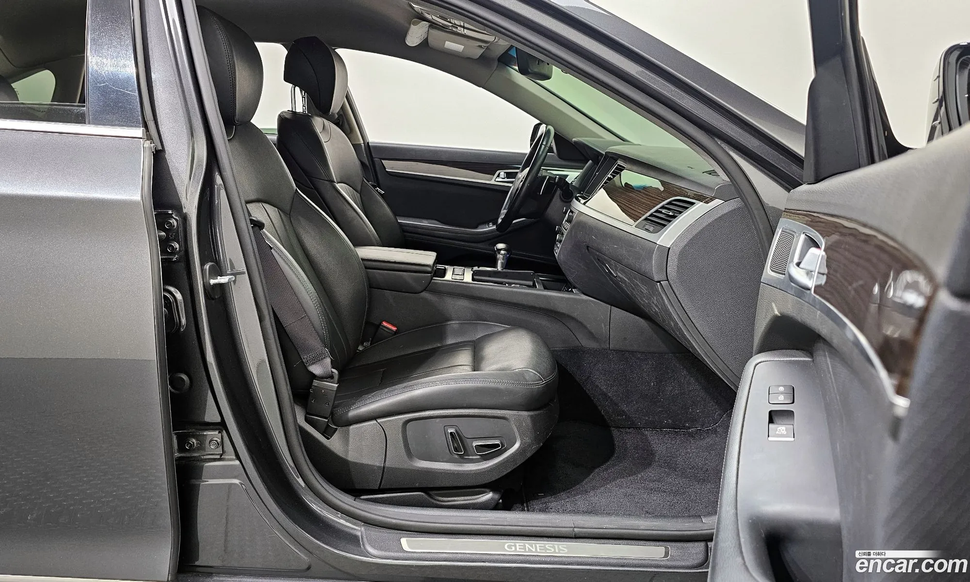 Genesis G80 2018 — 3