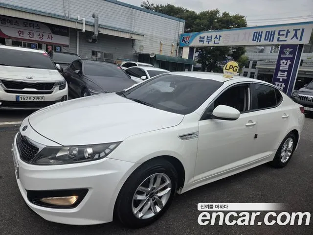 Kia K5 2010 — 3