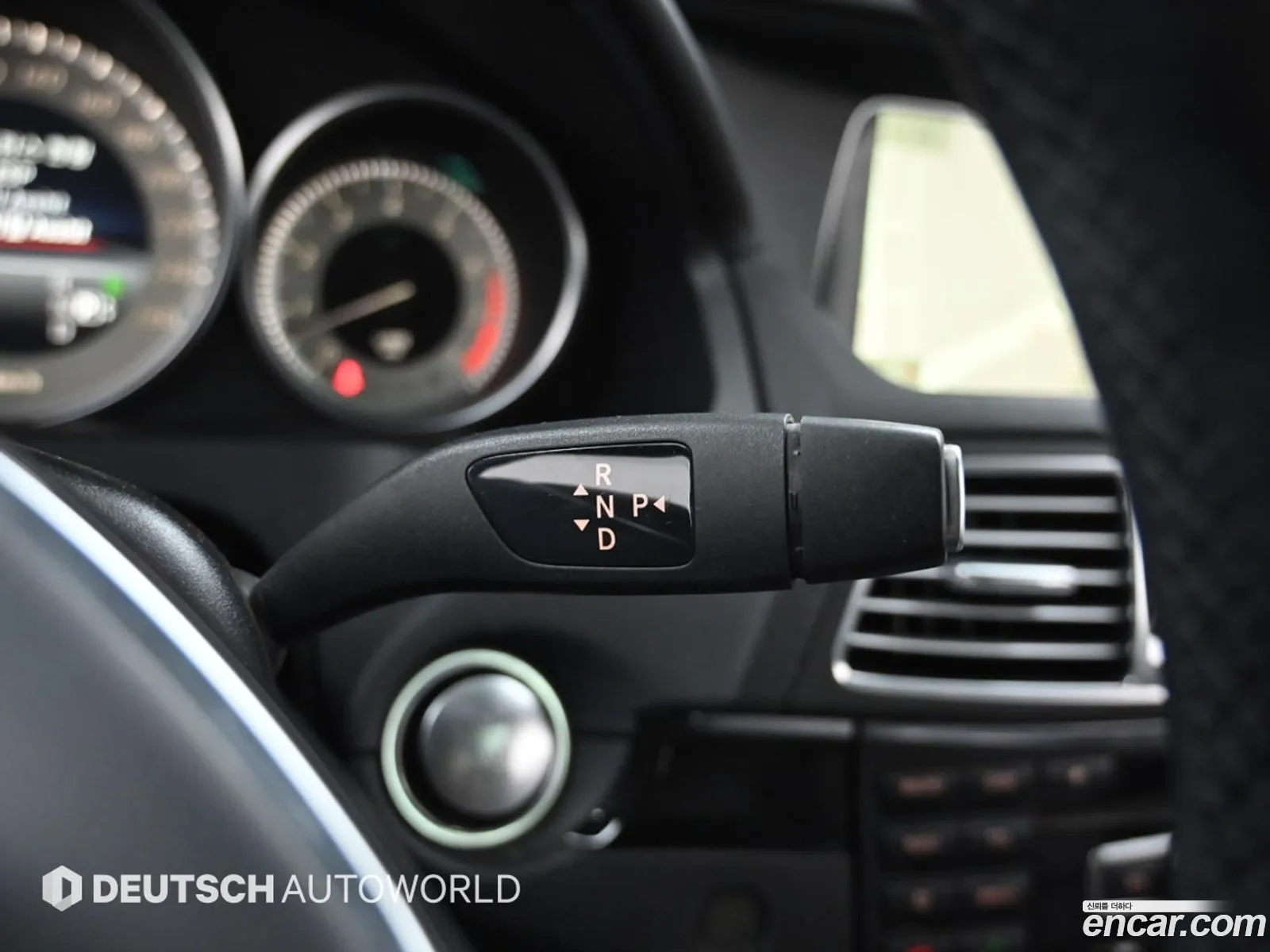 Mercedes-Benz E-Class W212 2014 — 14