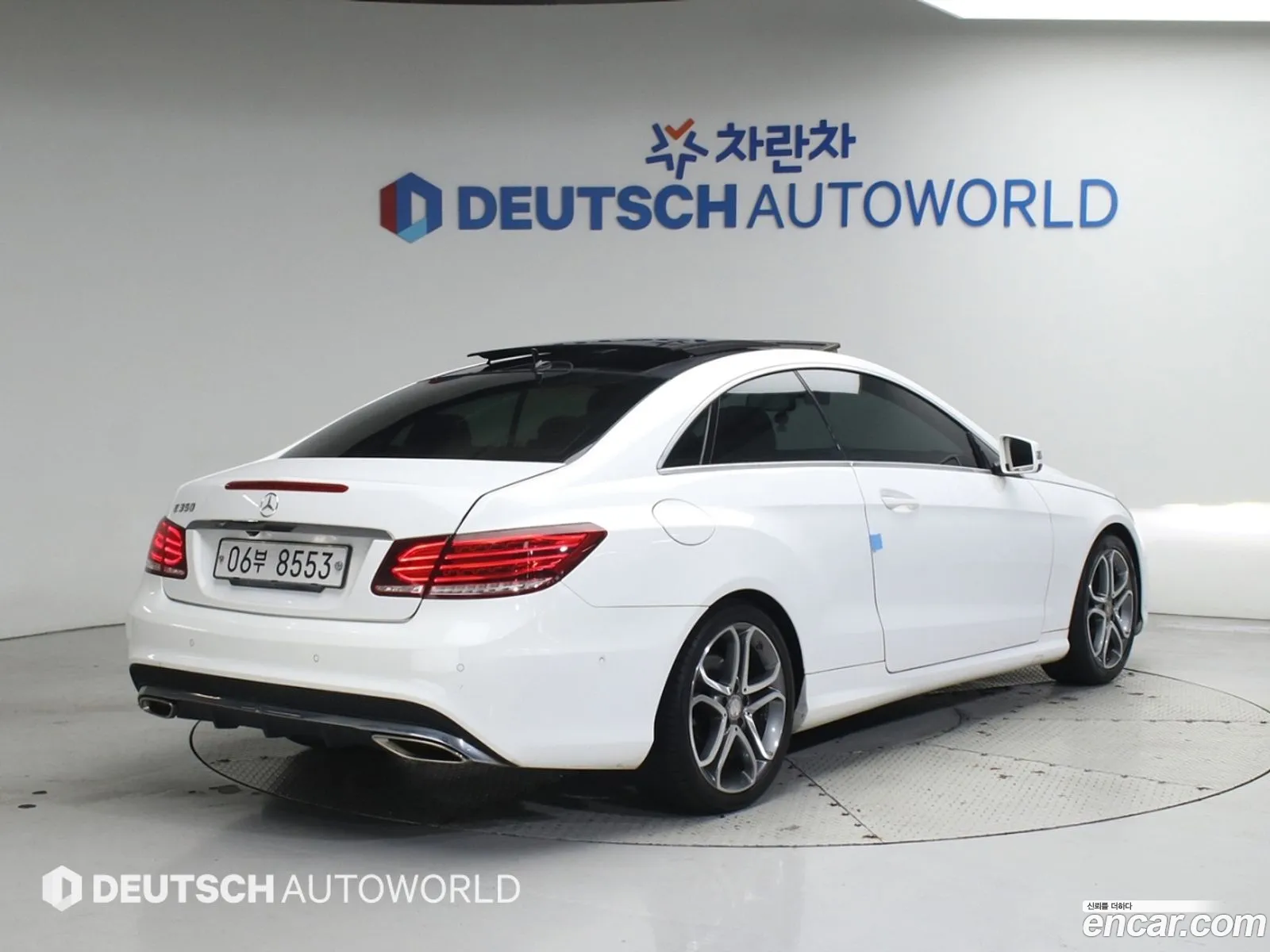 Mercedes-Benz E-Class W212 2014 — 12