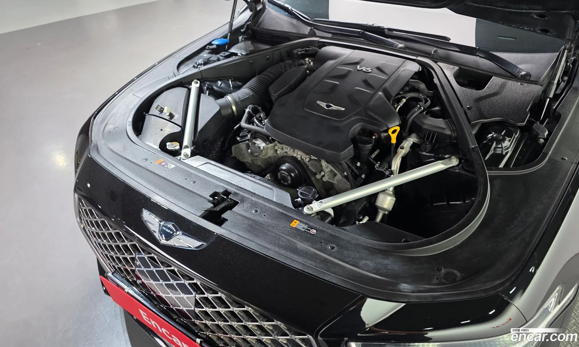 Genesis G90 2019 — 17