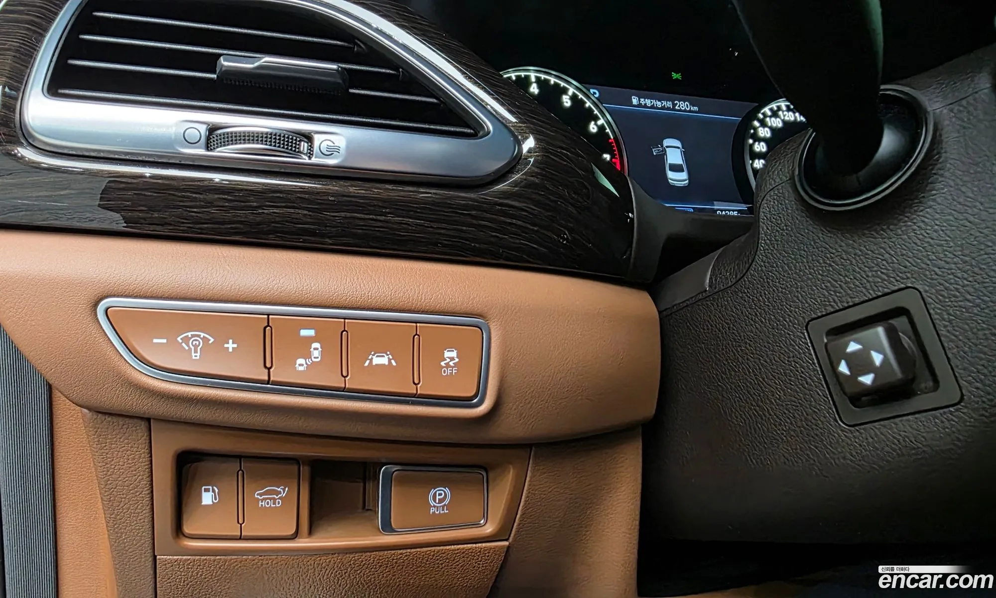 Genesis G90 2019 — 3